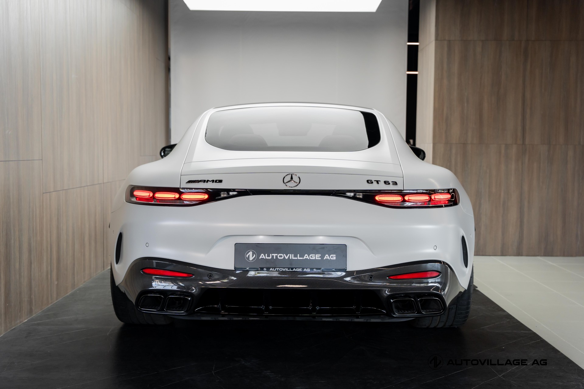 MERCEDES-BENZ AMG GT 63 4Matic+ Executive Edition-image-29