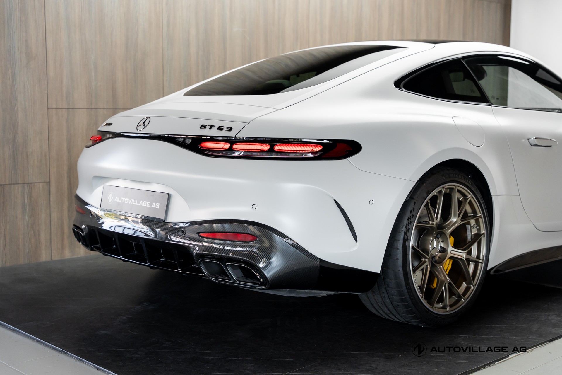 MERCEDES-BENZ AMG GT 63 4Matic+ Executive Edition-image-26