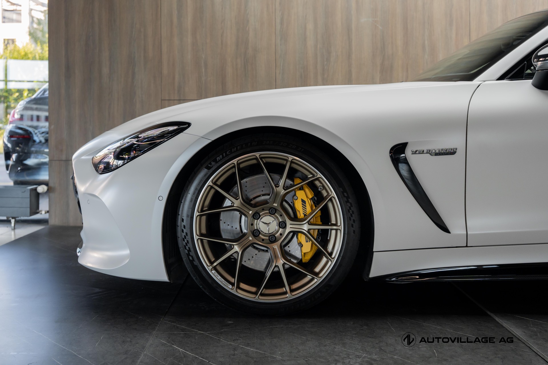 MERCEDES-BENZ AMG GT 63 4Matic+ Executive Edition-image-30
