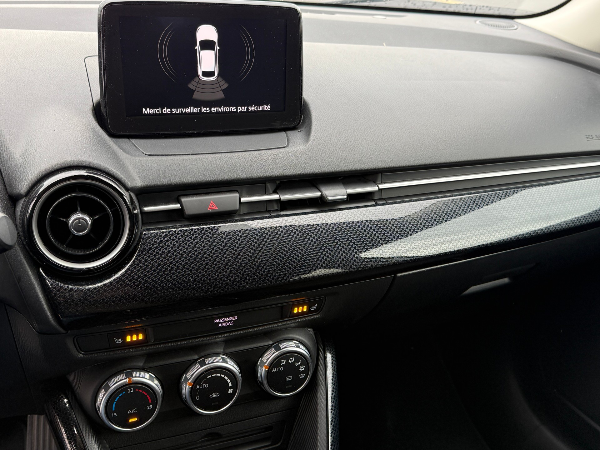 MAZDA 2 SKYACTIV-G 90 Ambition Plus Automat-image-21