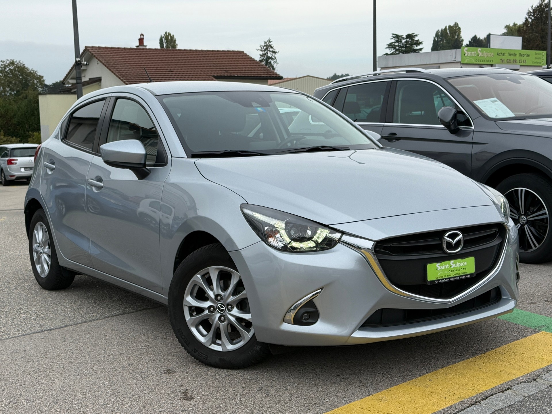 MAZDA 2 SKYACTIV-G 90 Ambition Plus Automat - Rabais des Taxes des Plaques annuelles 60% = 134,05 annuel-showroom-element-3