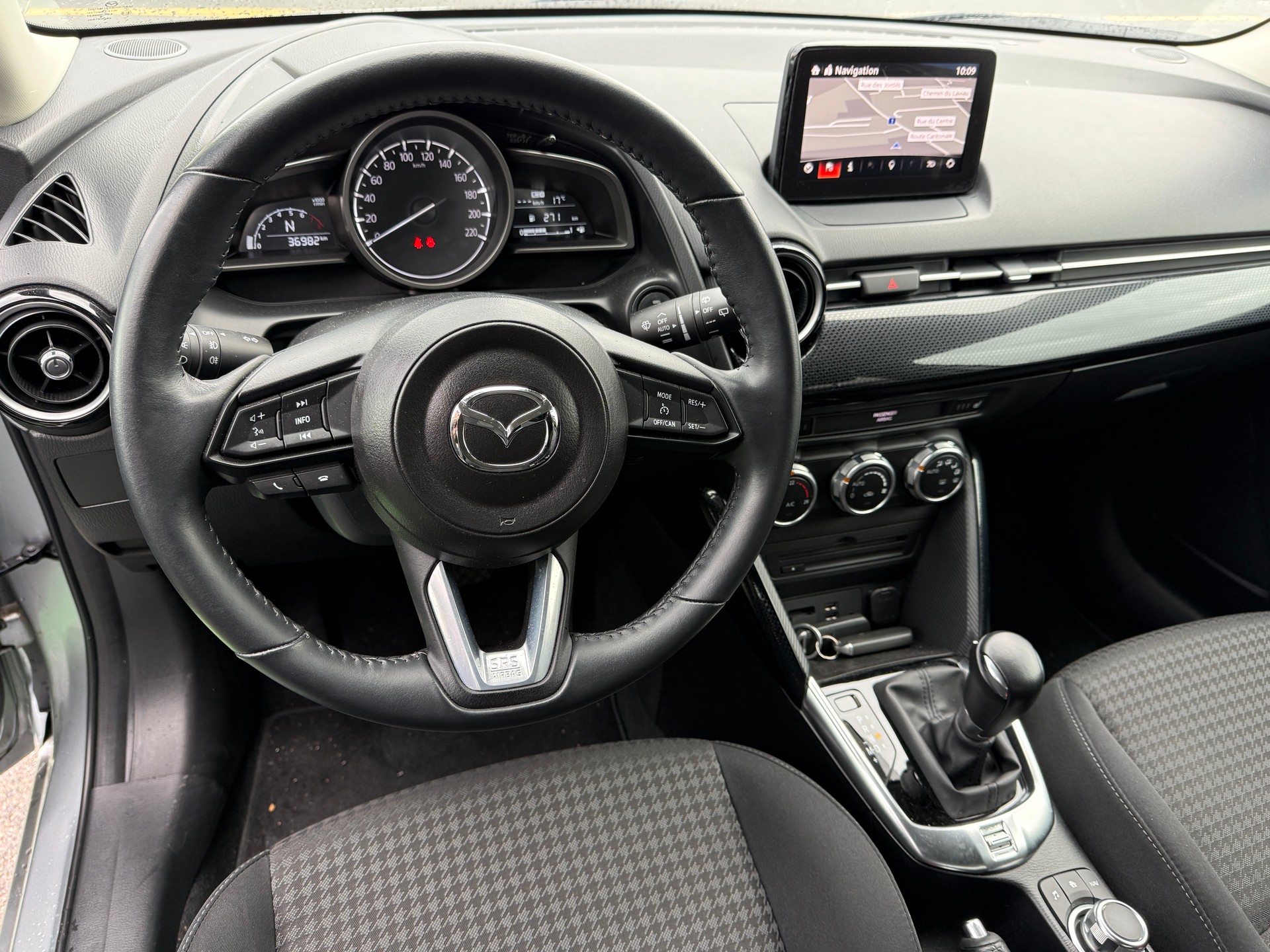 MAZDA 2 SKYACTIV-G 90 Ambition Plus Automat-image-20
