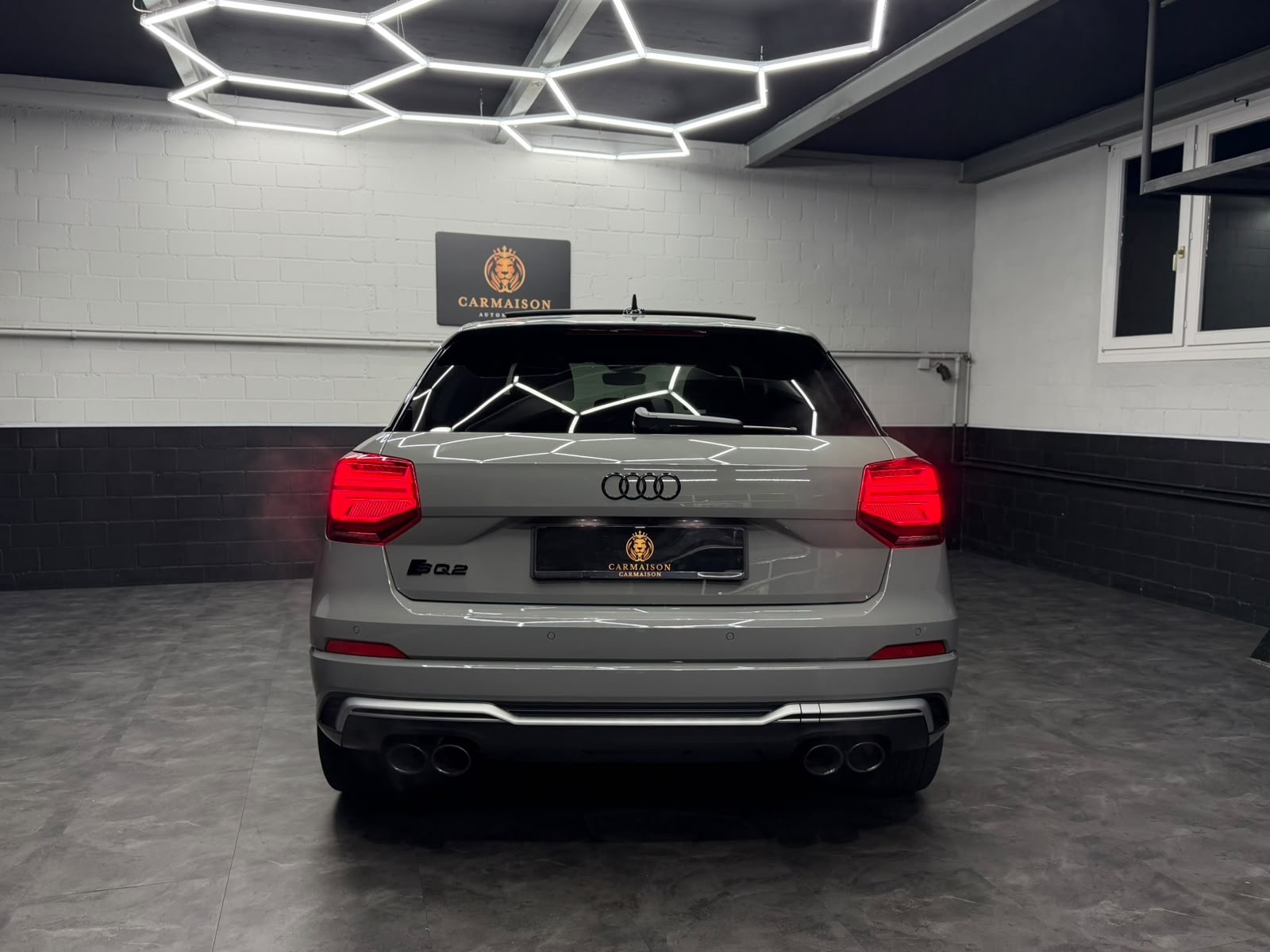 AUDI SQ2 TFSI quattro S-tronic | CH-Auto | Gratis-Service | Panorama Dach | ACC | Rückfahrkamera | Ambiente-image-7