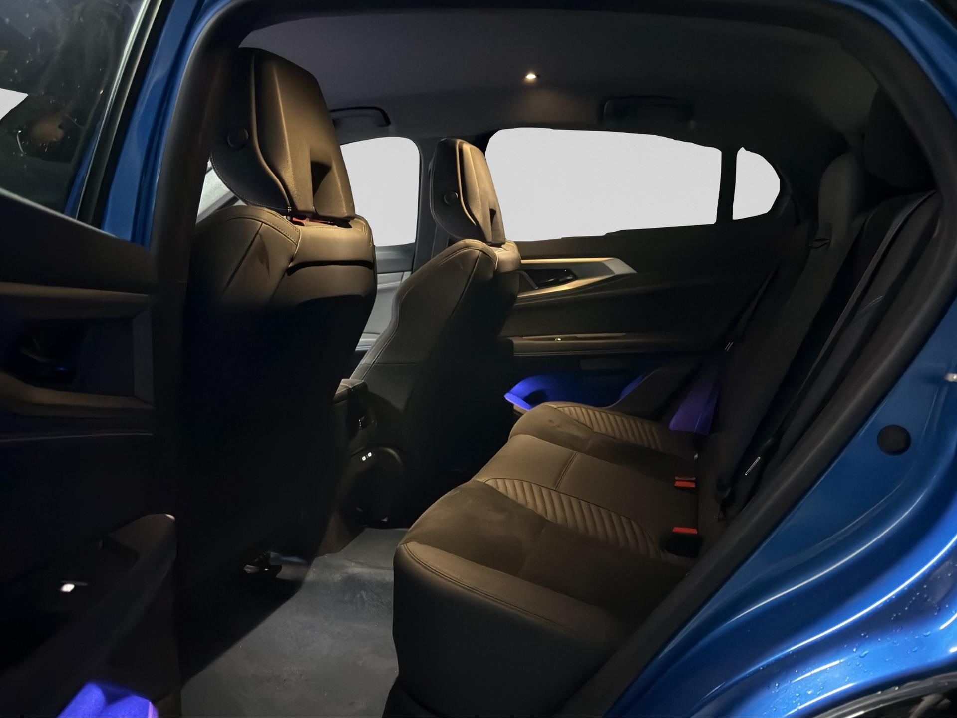 RENAULT Rafale 1.2 E-Tech Plug-in Hybrid 300 4x4 Esprit Alpine-image-14