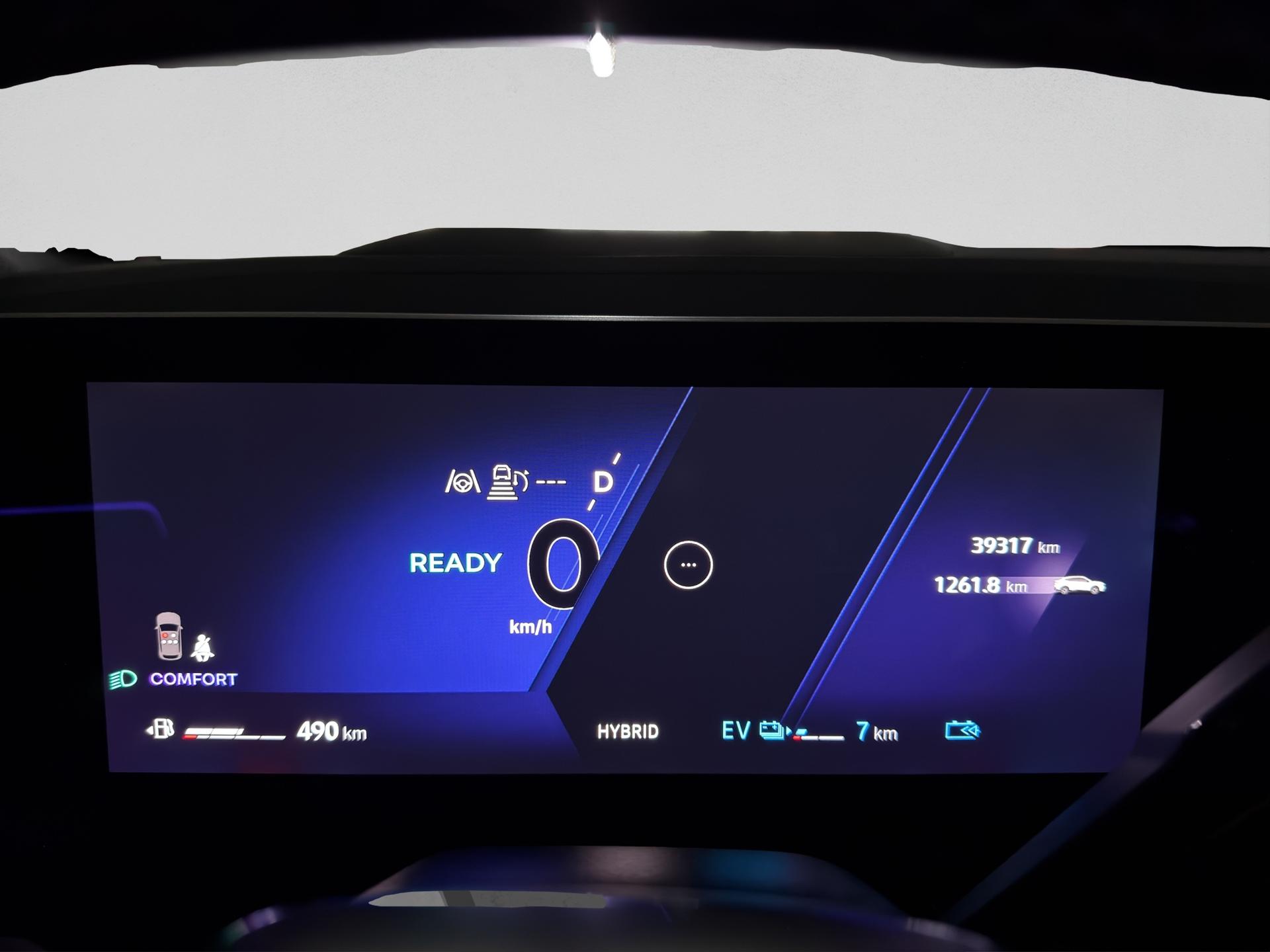 RENAULT Rafale 1.2 E-Tech Plug-in Hybrid 300 4x4 Esprit Alpine-image-10