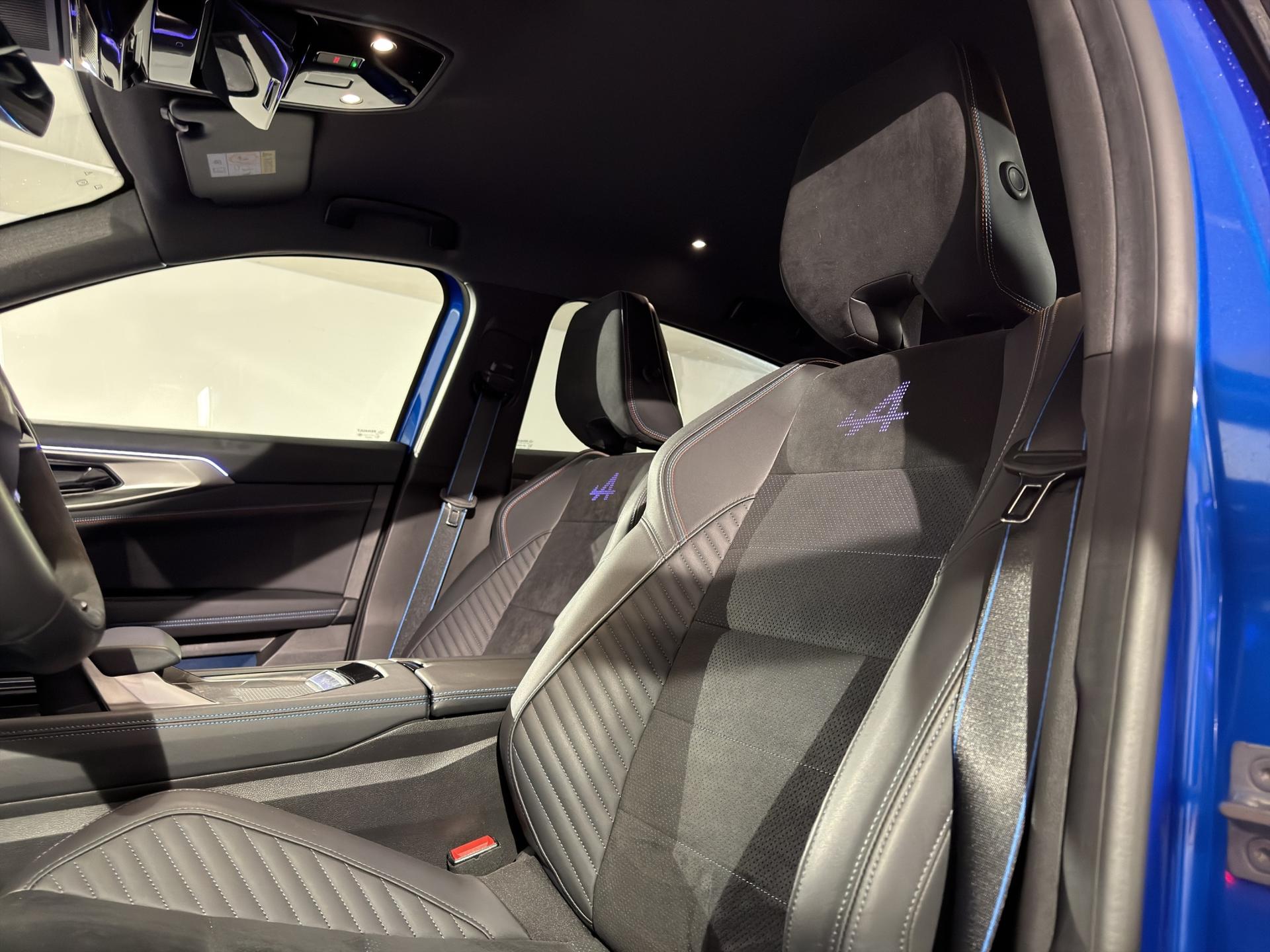 RENAULT Rafale 1.2 E-Tech Plug-in Hybrid 300 4x4 Esprit Alpine-image-18