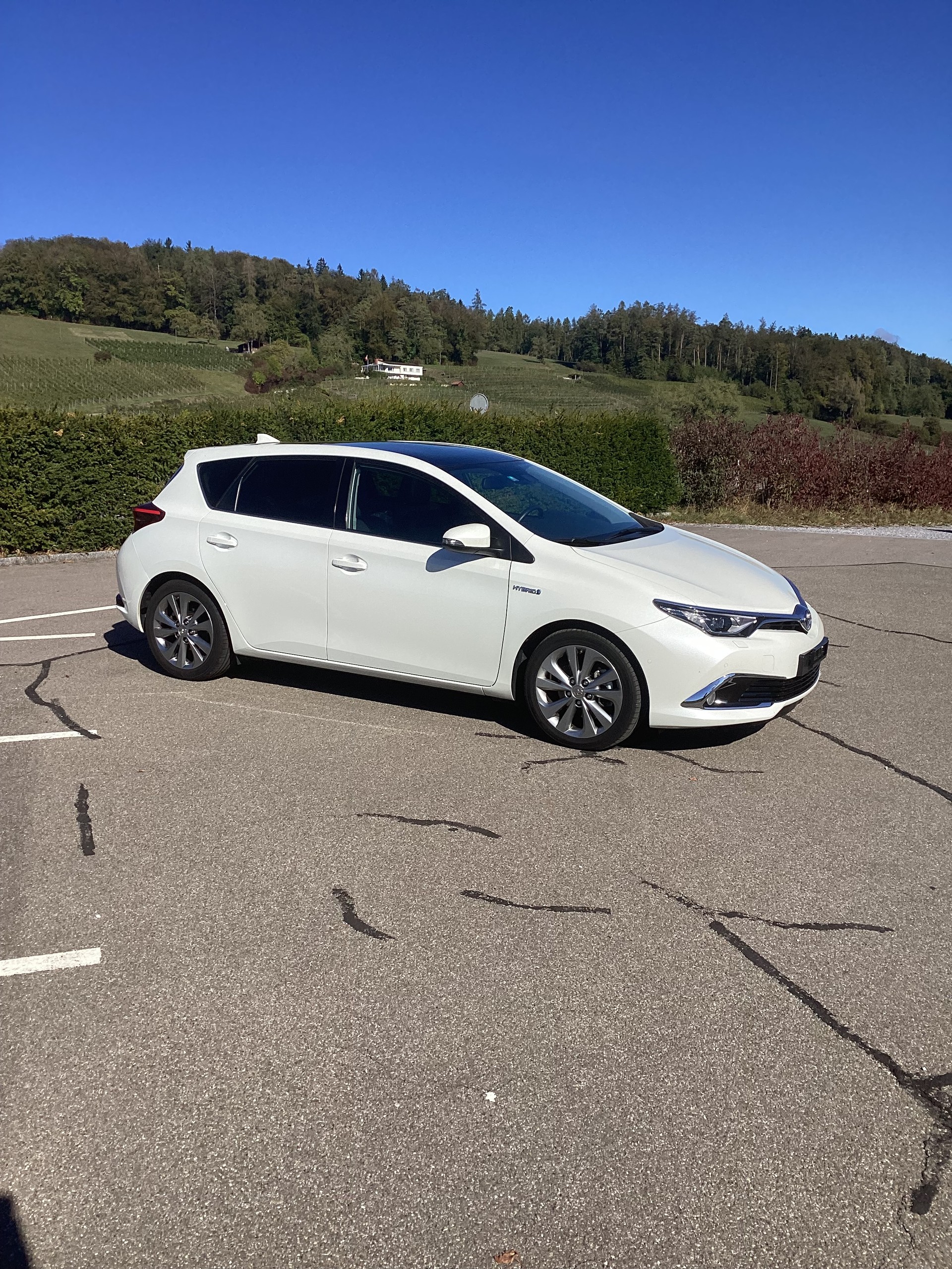 TOYOTA 1.8 HSD Sol-image-0