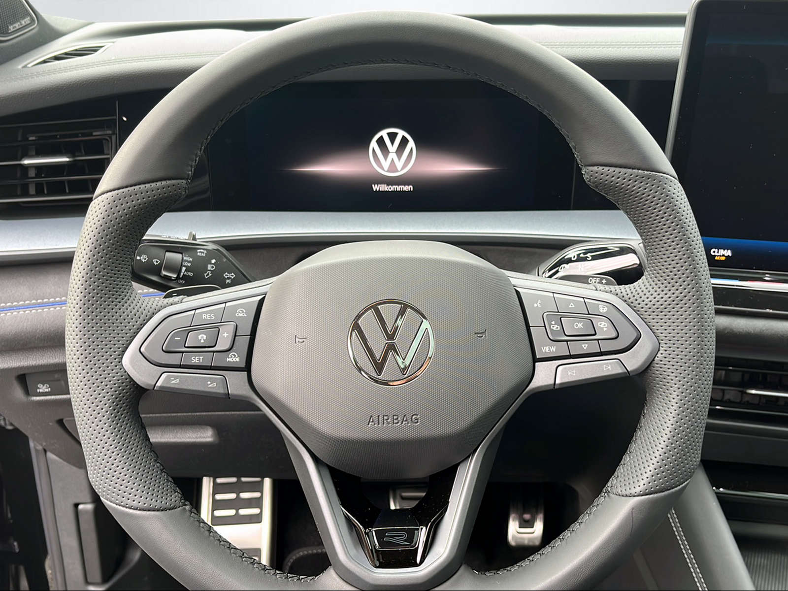 VW Tayron 2.0 TSI R-Line DSG 4motion-image-11