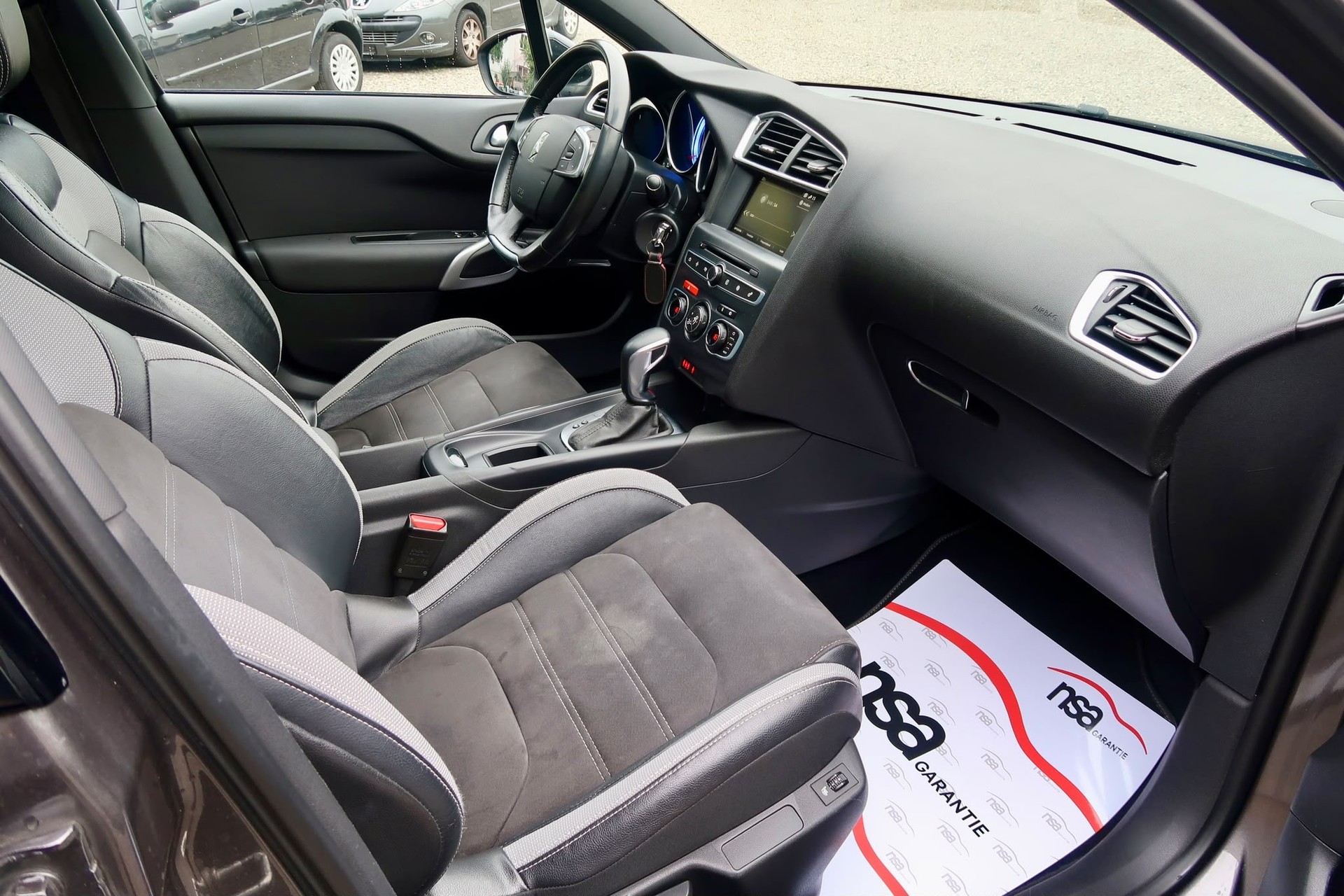 DS AUTOMOBILES DS 4 1.6 BlueHDi SO Chic Automatic ⭐⭐⭐-image-7