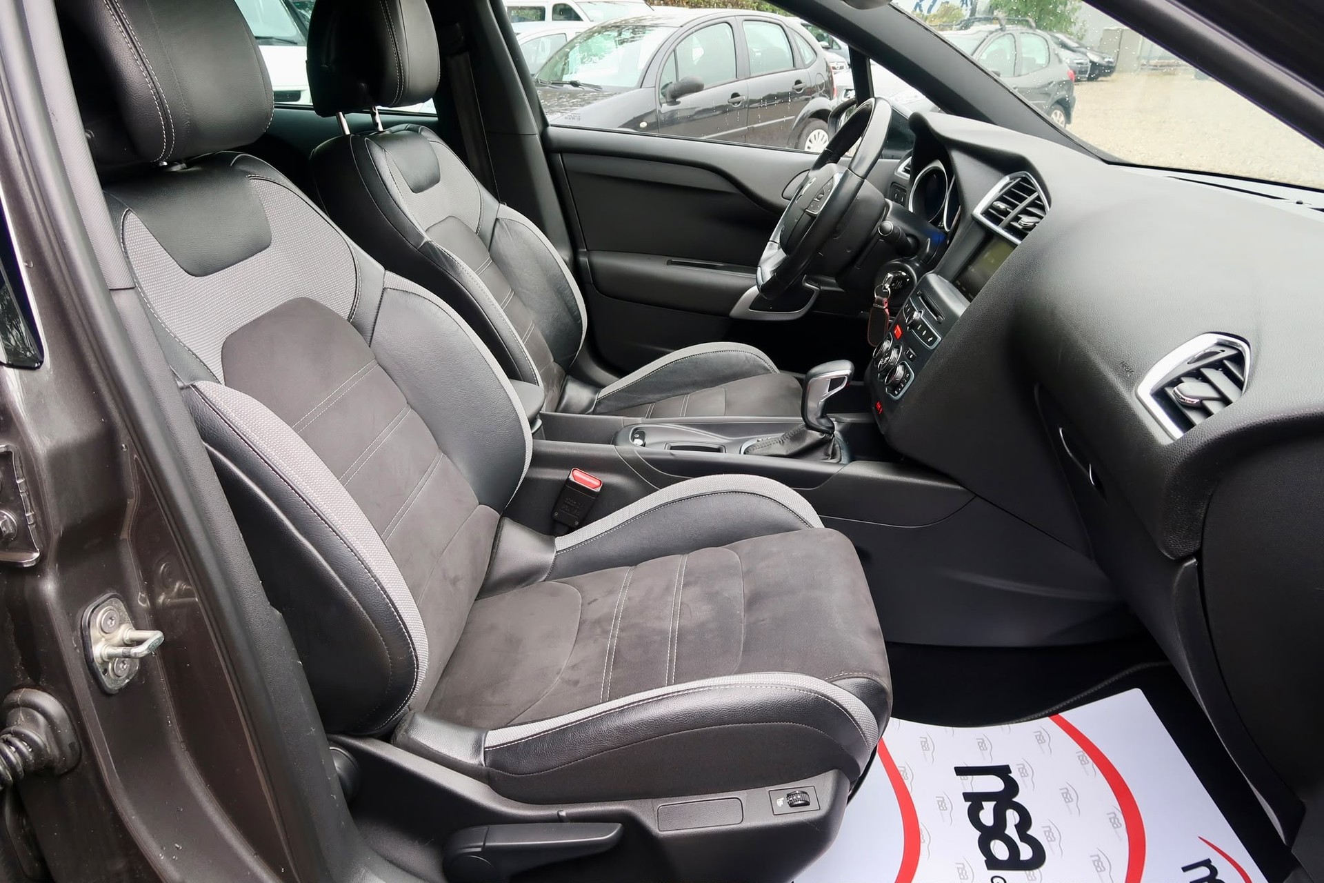 DS AUTOMOBILES DS 4 1.6 BlueHDi SO Chic Automatic ⭐⭐⭐-image-6