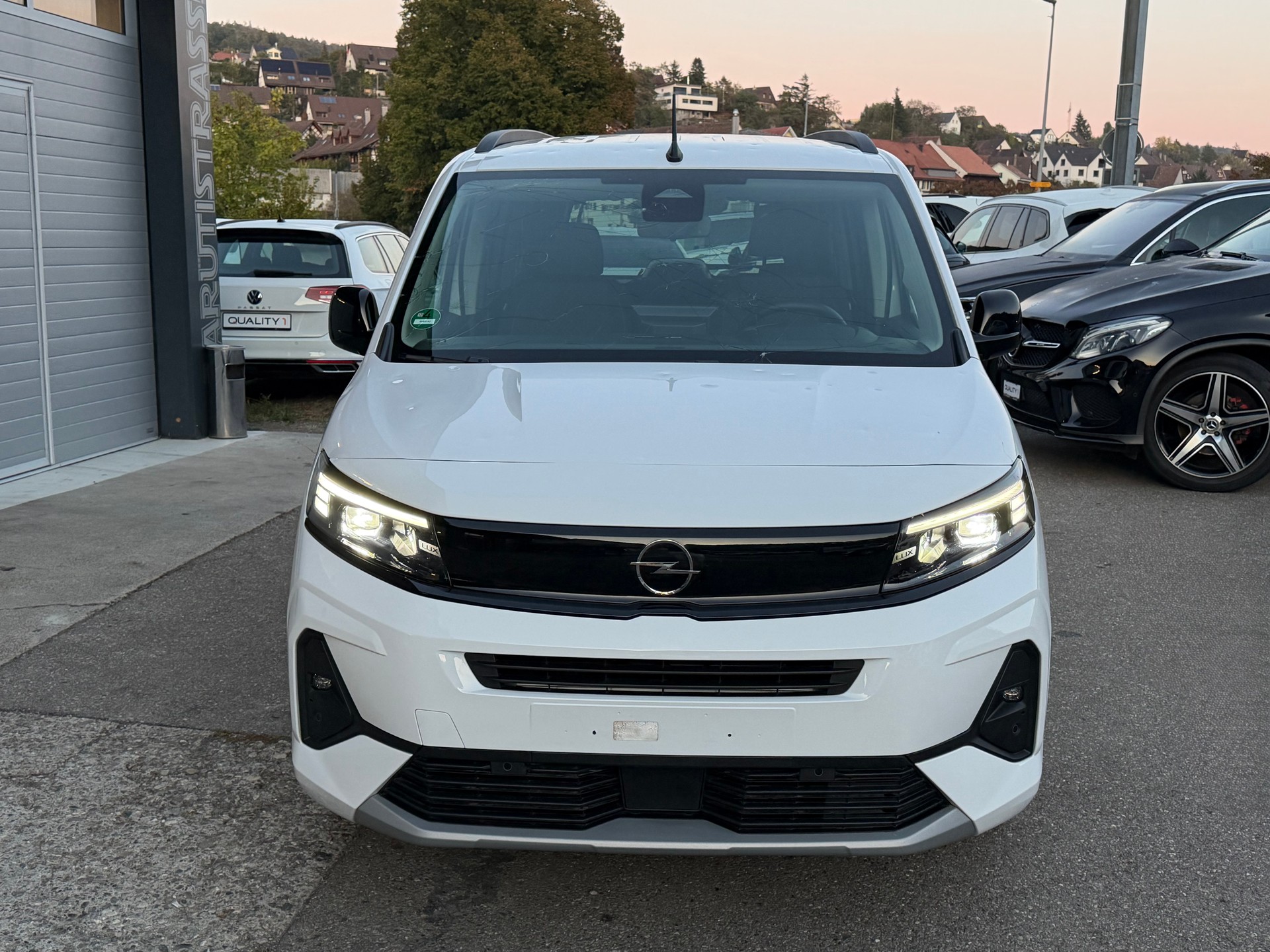 OPEL XL 1.5 GSA, 130PS ** 7 Platz **-image-1