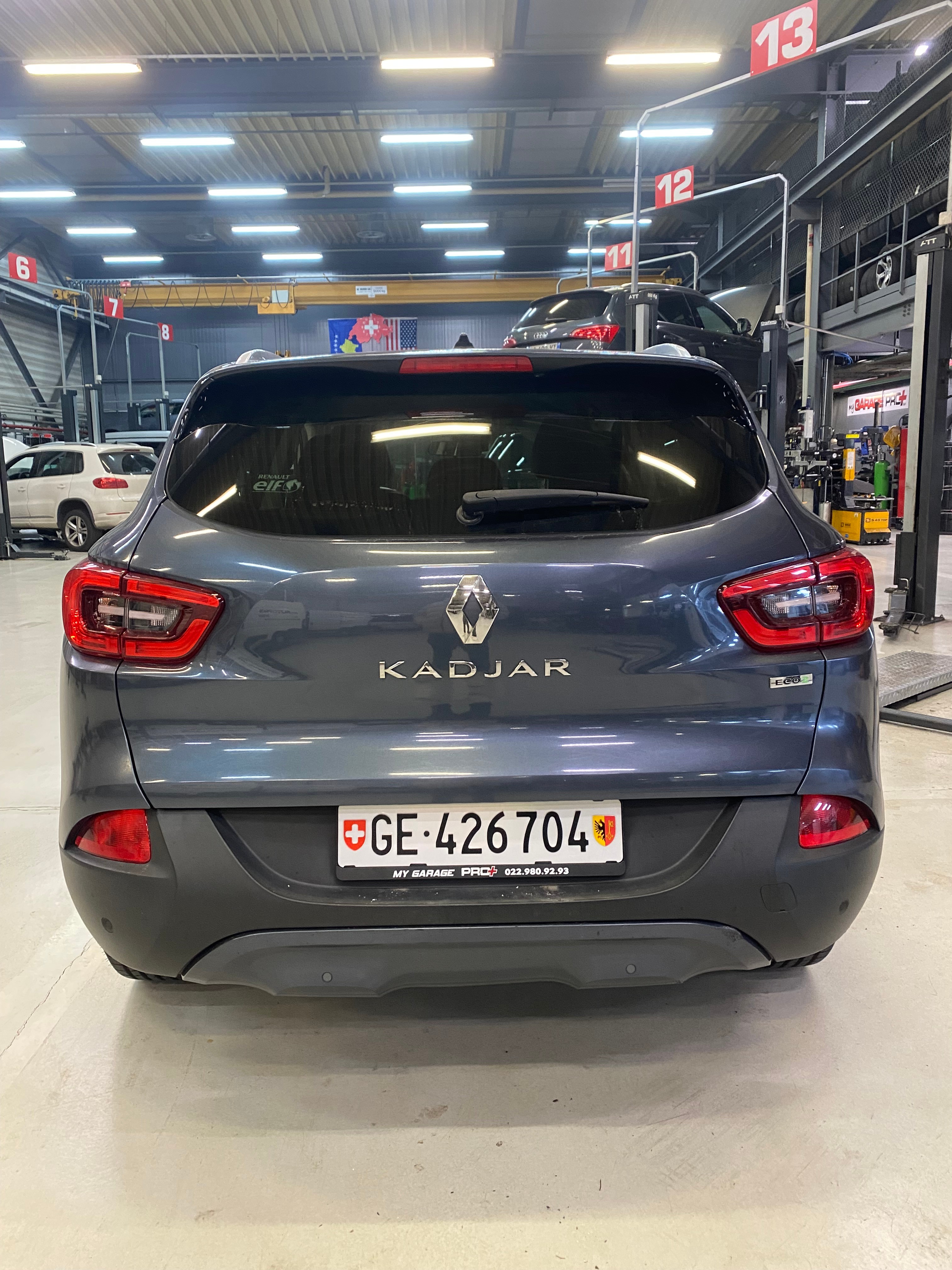 Car photo
