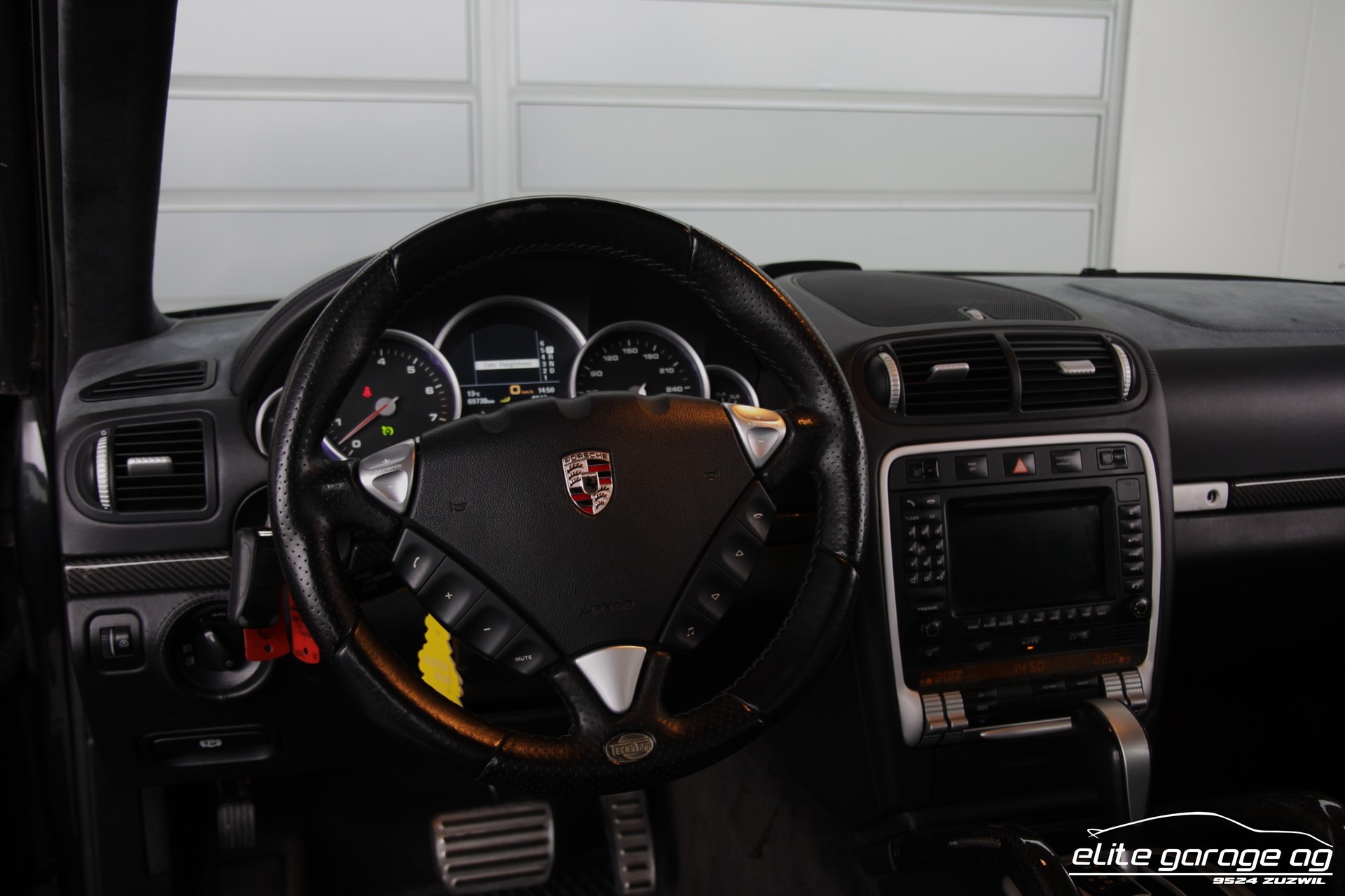 PORSCHE Cayenne Turbo TECHART MAGNUM 680 PS-image-14