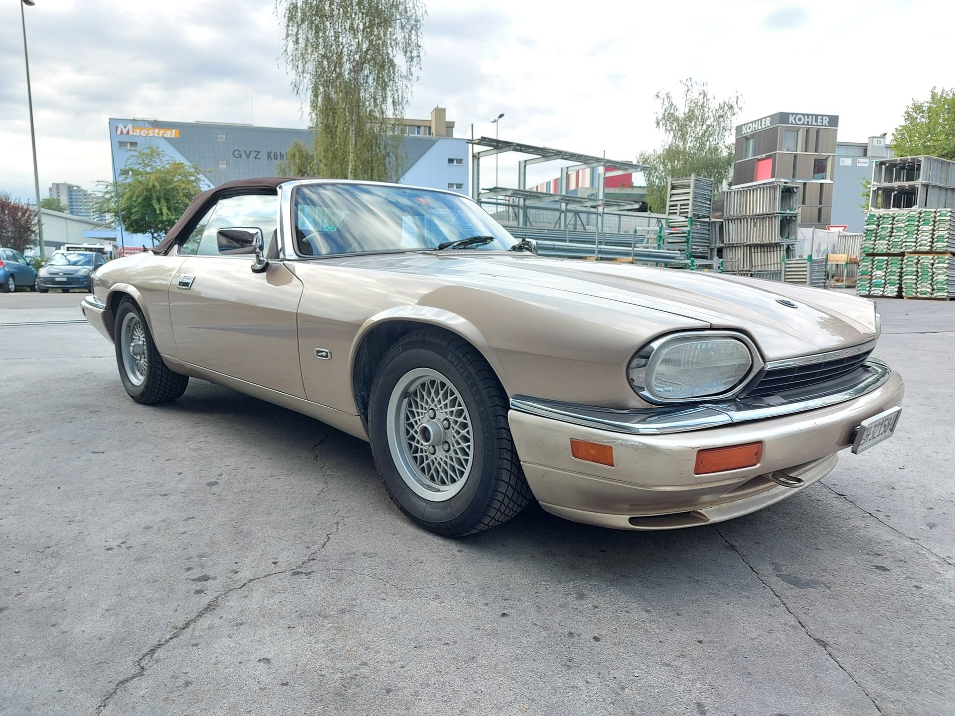 JAGUAR XJS 4.0 Convertible-image-1