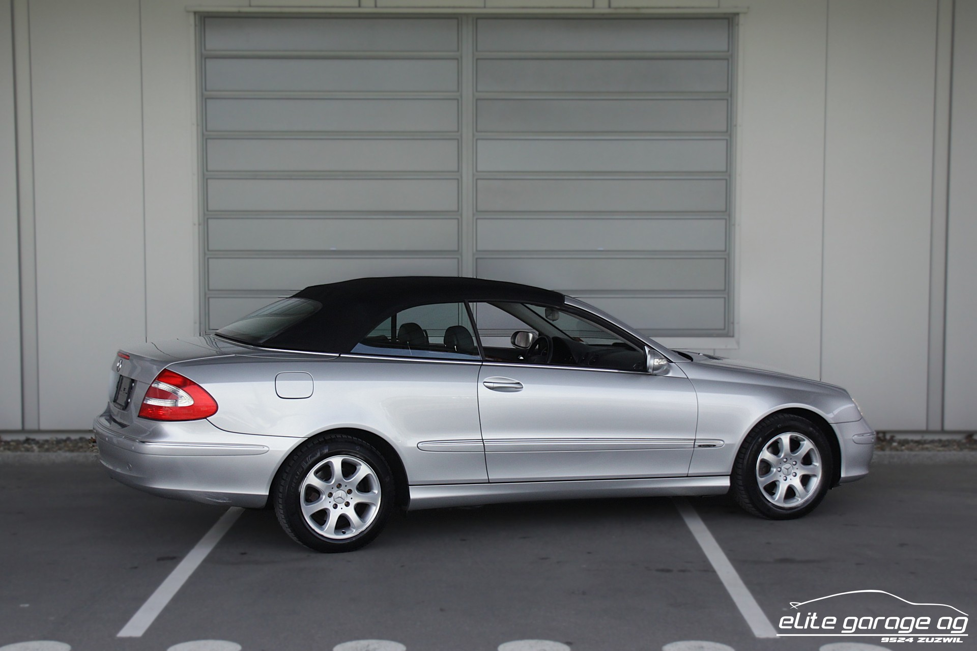 MERCEDES-BENZ CLK 240 Elégance-image-4