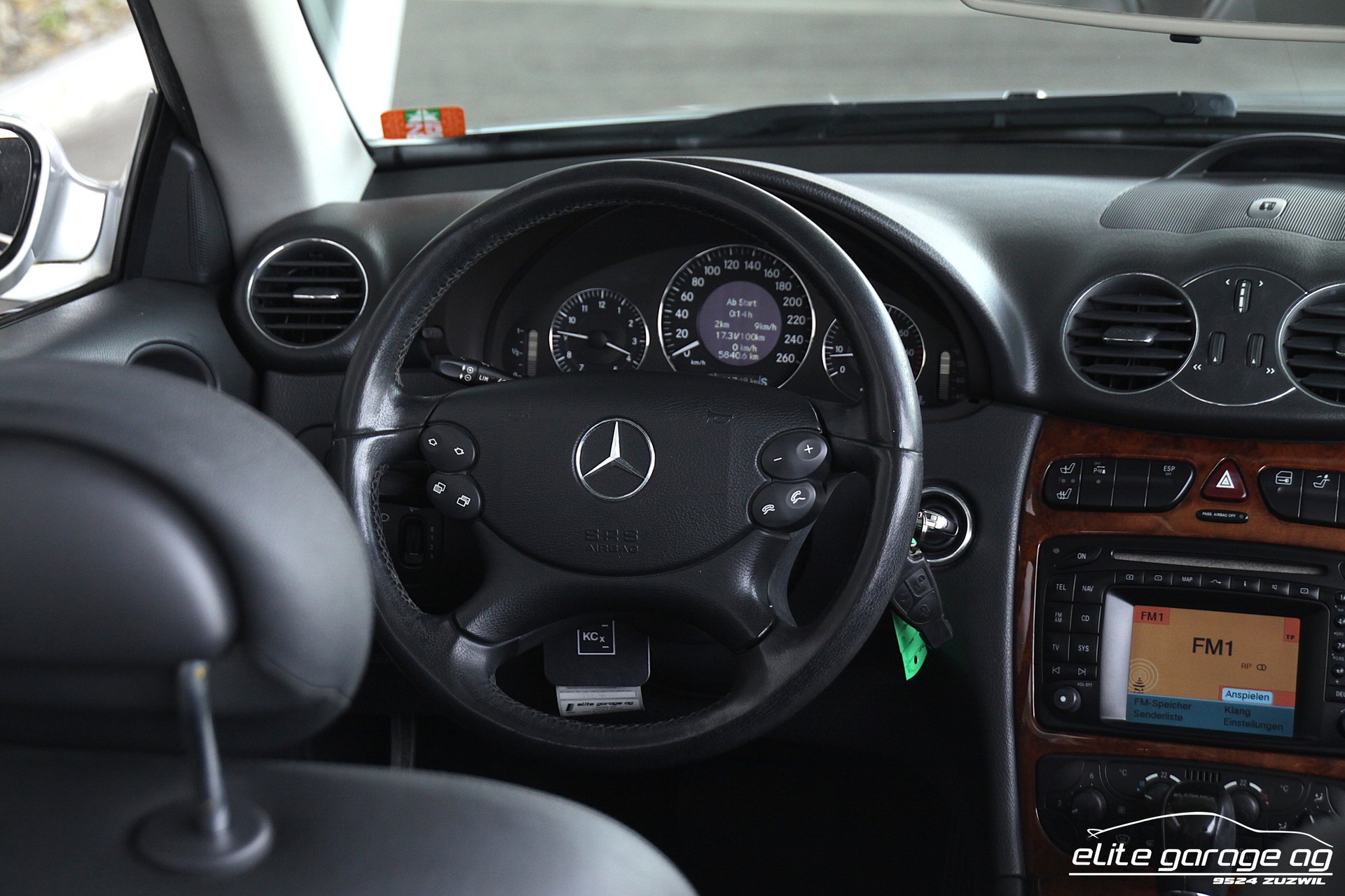 MERCEDES-BENZ CLK 240 Elégance-image-14