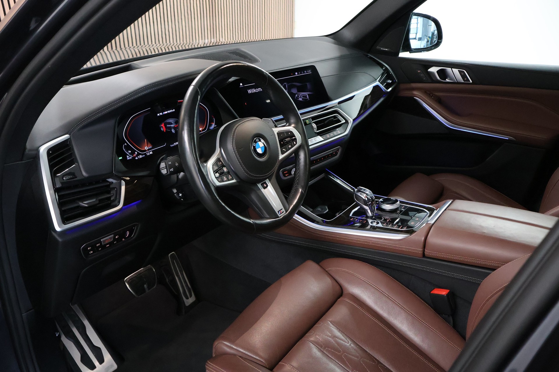 BMW X5 xDrive M50d Steptronic-image-9