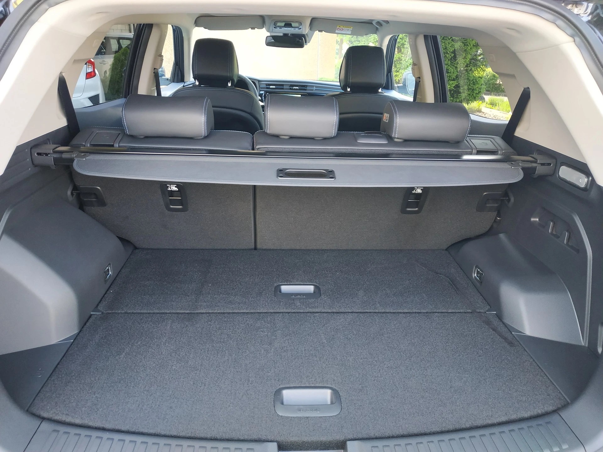 KGM-SsangYong Korando eMotion Titanium Plus-image-20