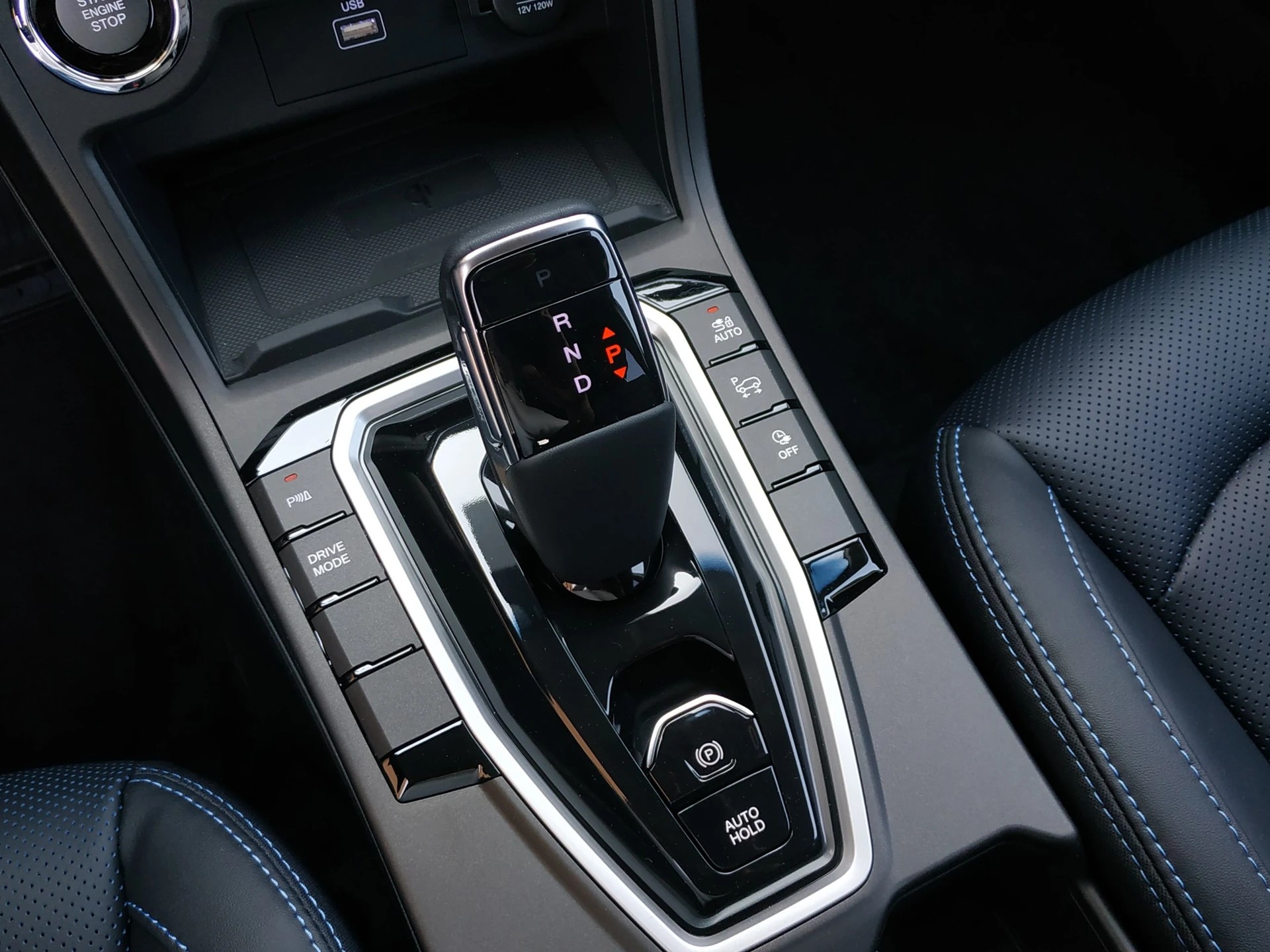 KGM-SsangYong Korando eMotion Titanium Plus-image-14