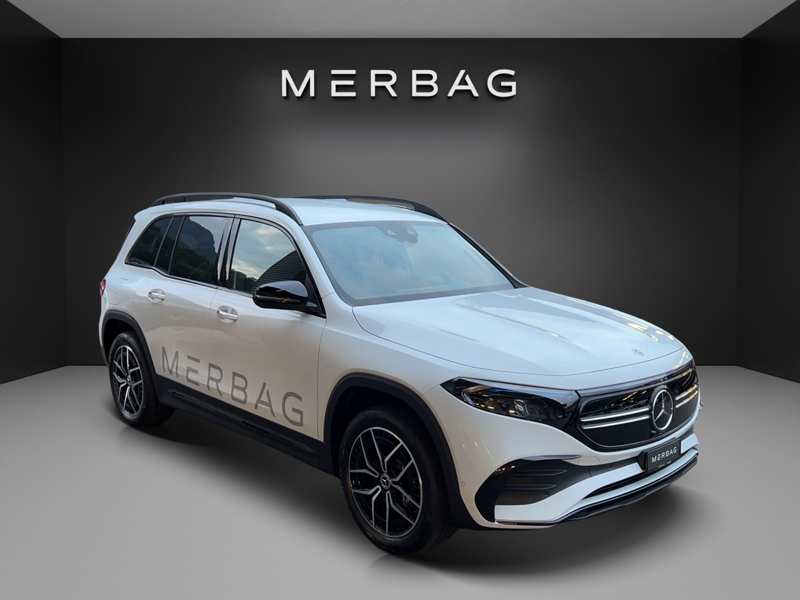 MERCEDES-BENZ EQB 350 AMG Line 4Matic-image-5