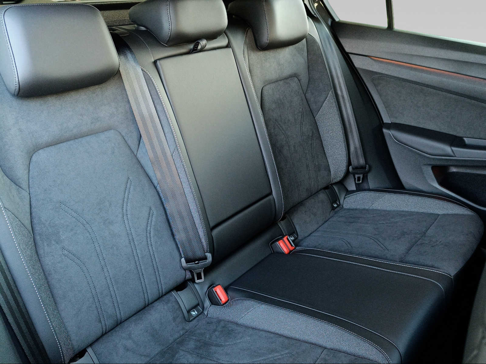 VW Golf 1.5 TSI PHEV Edition 50-image-9
