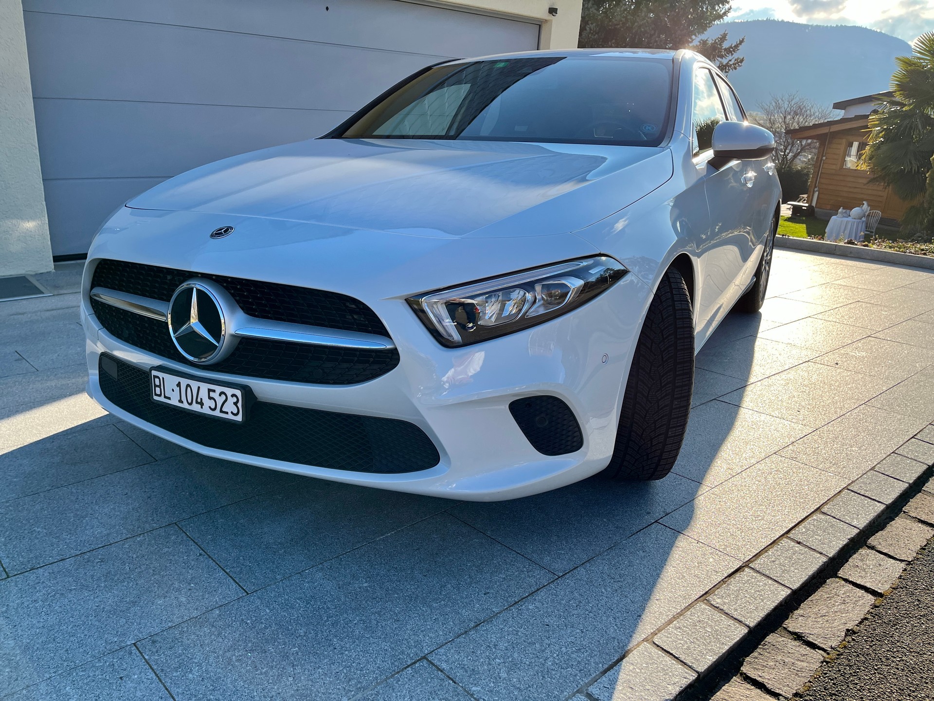 MERCEDES-BENZ A 180 Progressive 7G-DCT-image-0
