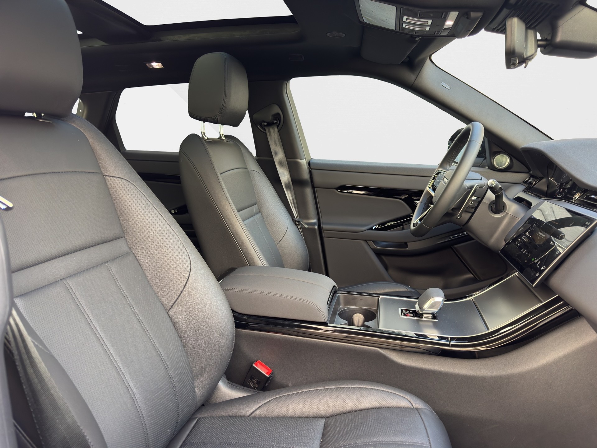 LAND ROVER Range Rover Evoque 2.0 D 200 Dynamic SE-image-6