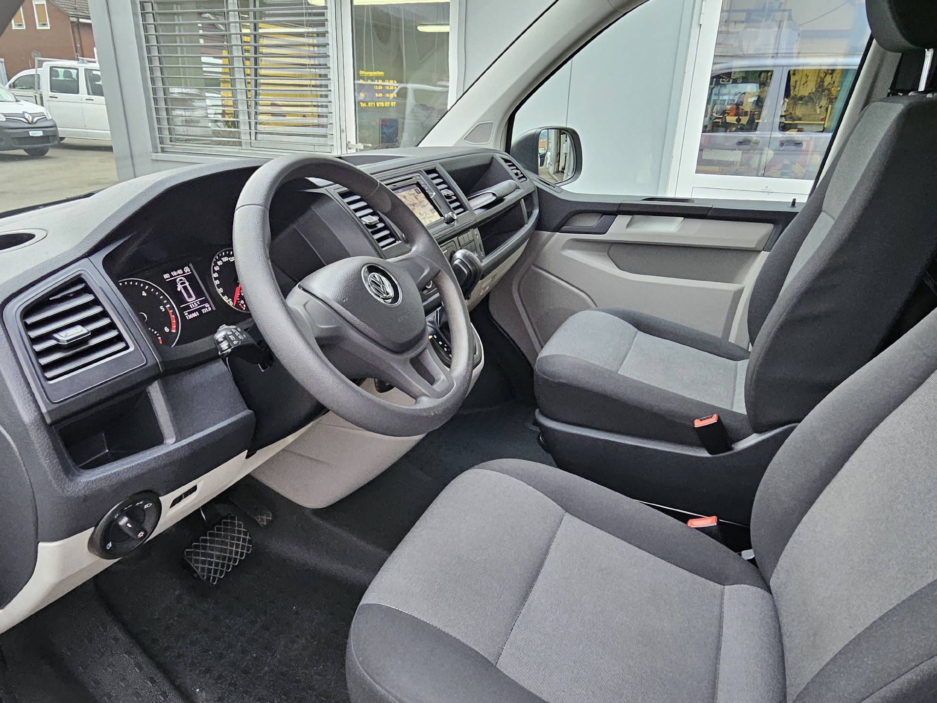 VW T6 Kaw. 3000 2.0 TDI 150 DSG * Schiebetüre rechts + links * Klima * Navi * Tempomat *-image-12