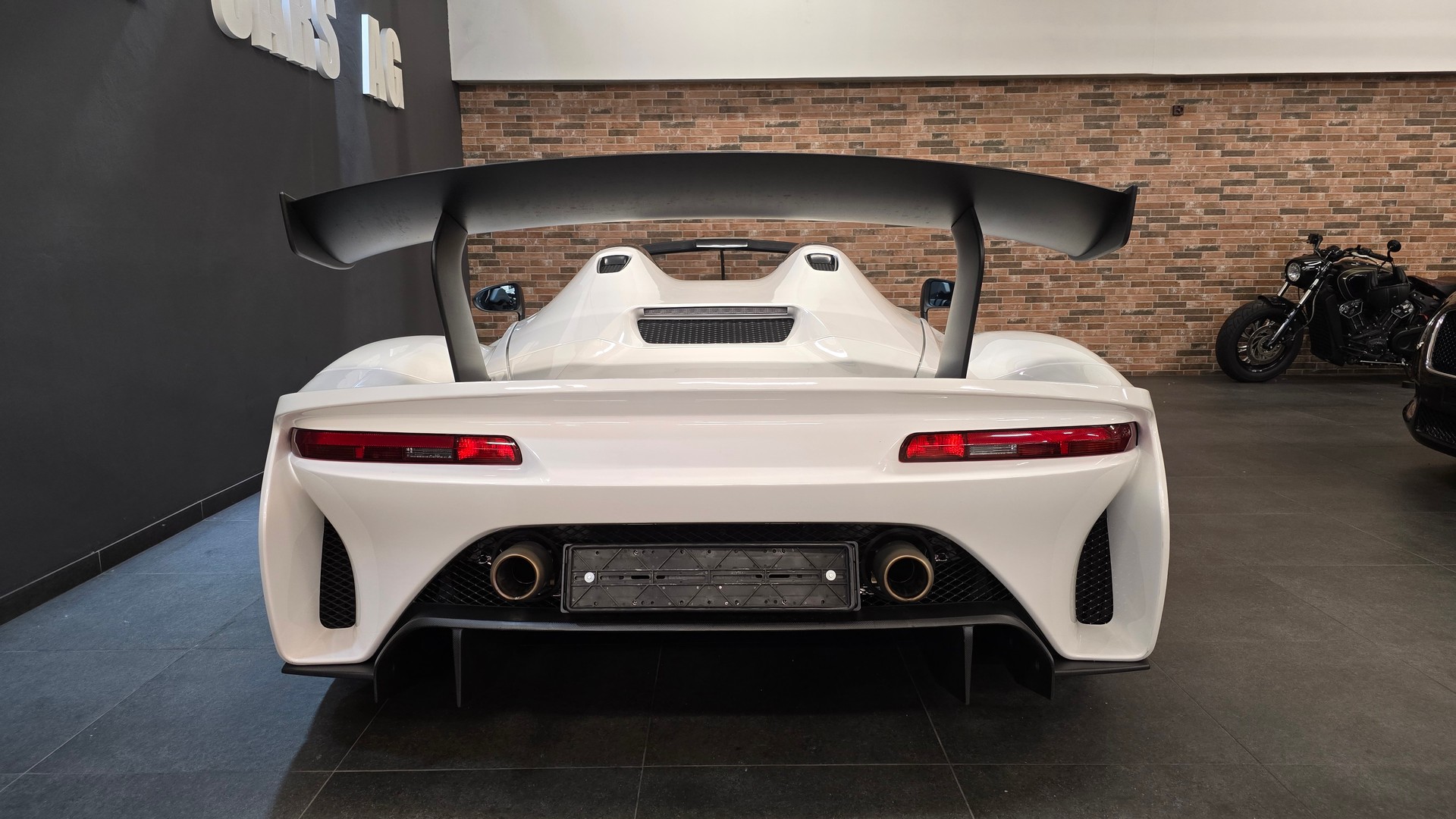 DALLARA Stradale Signature Edition Nr. 097-image-11