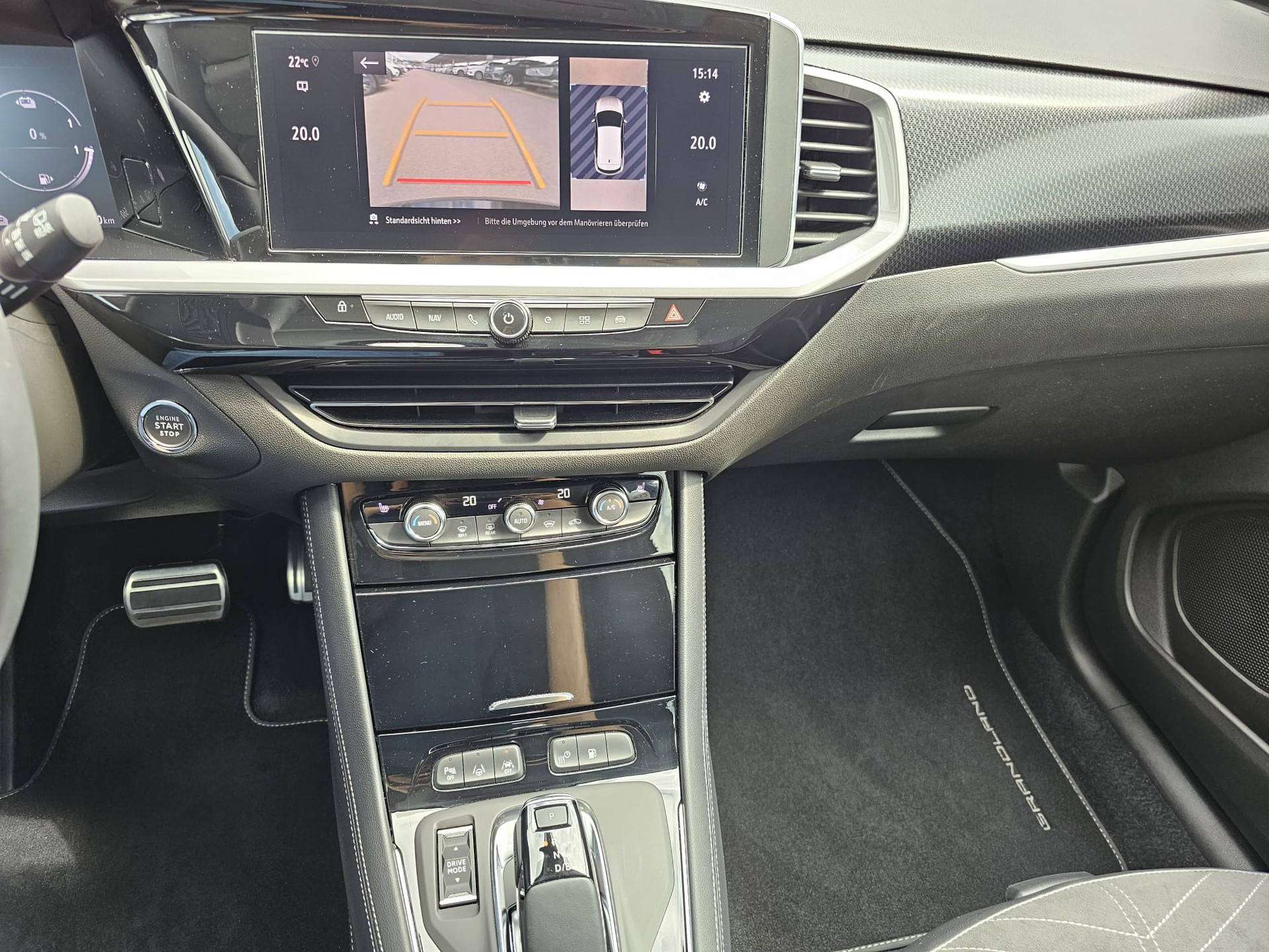 OPEL Grandland 1.6 Hybrid GS Line Automatik-image-13