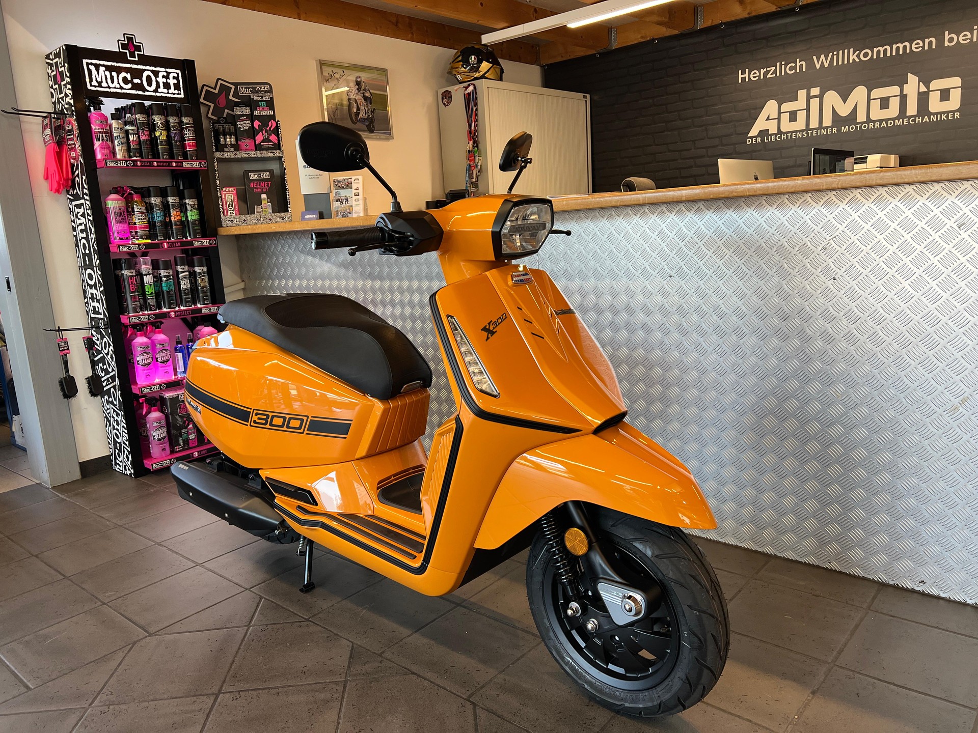 LAMBRETTA X 300 SR-image-2