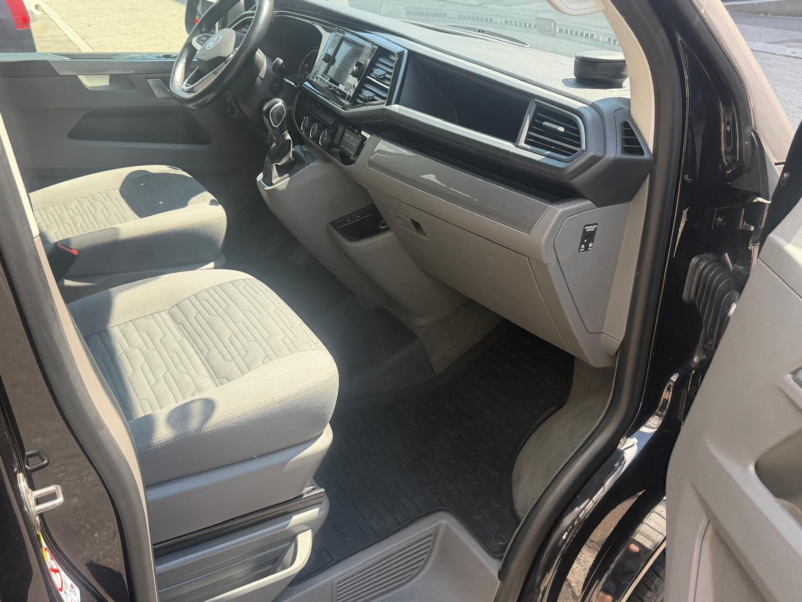 VW T6.1 California 2.0 TDI Ocean Liberty 4Motion DSG-image-2