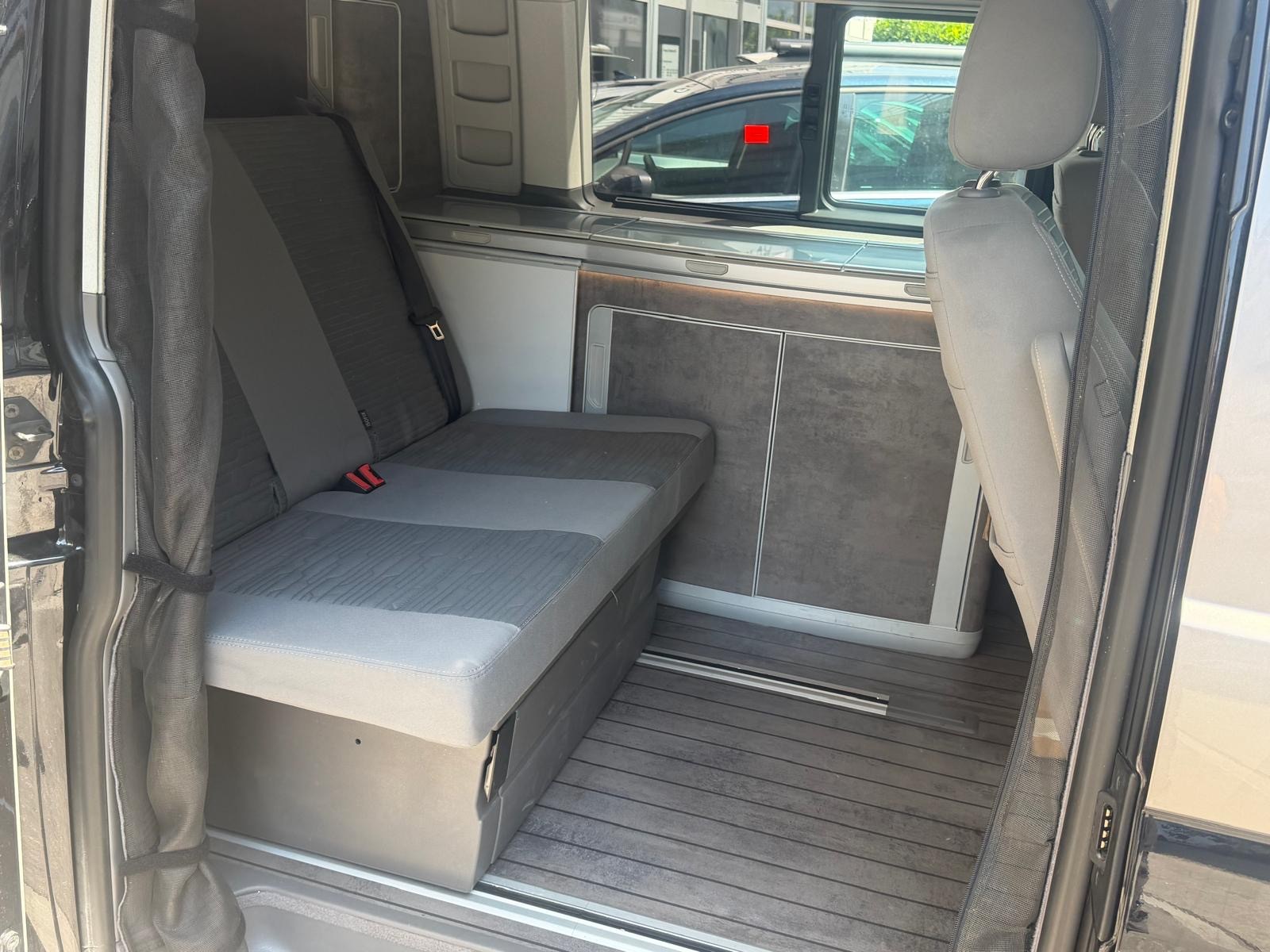 VW T6.1 California 2.0 TDI Ocean Liberty 4Motion DSG-image-6