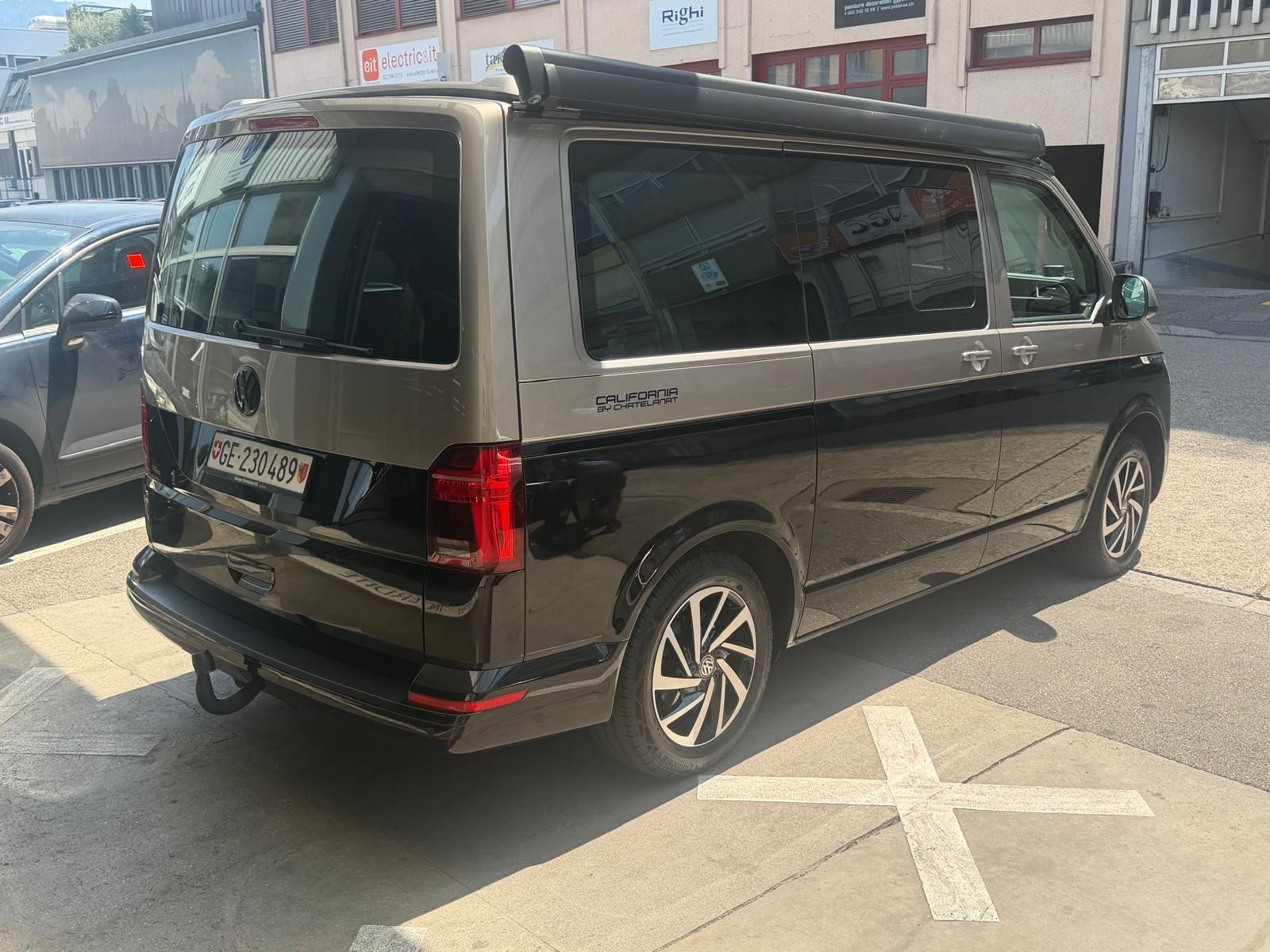 VW T6.1 California 2.0 TDI Ocean Liberty 4Motion DSG-image-11