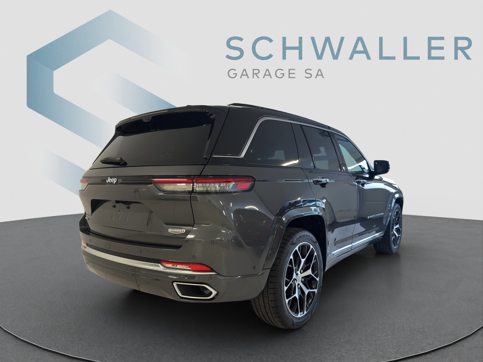 JEEP Grand Cherokee 2.0 Turbo Summit Re-image-3