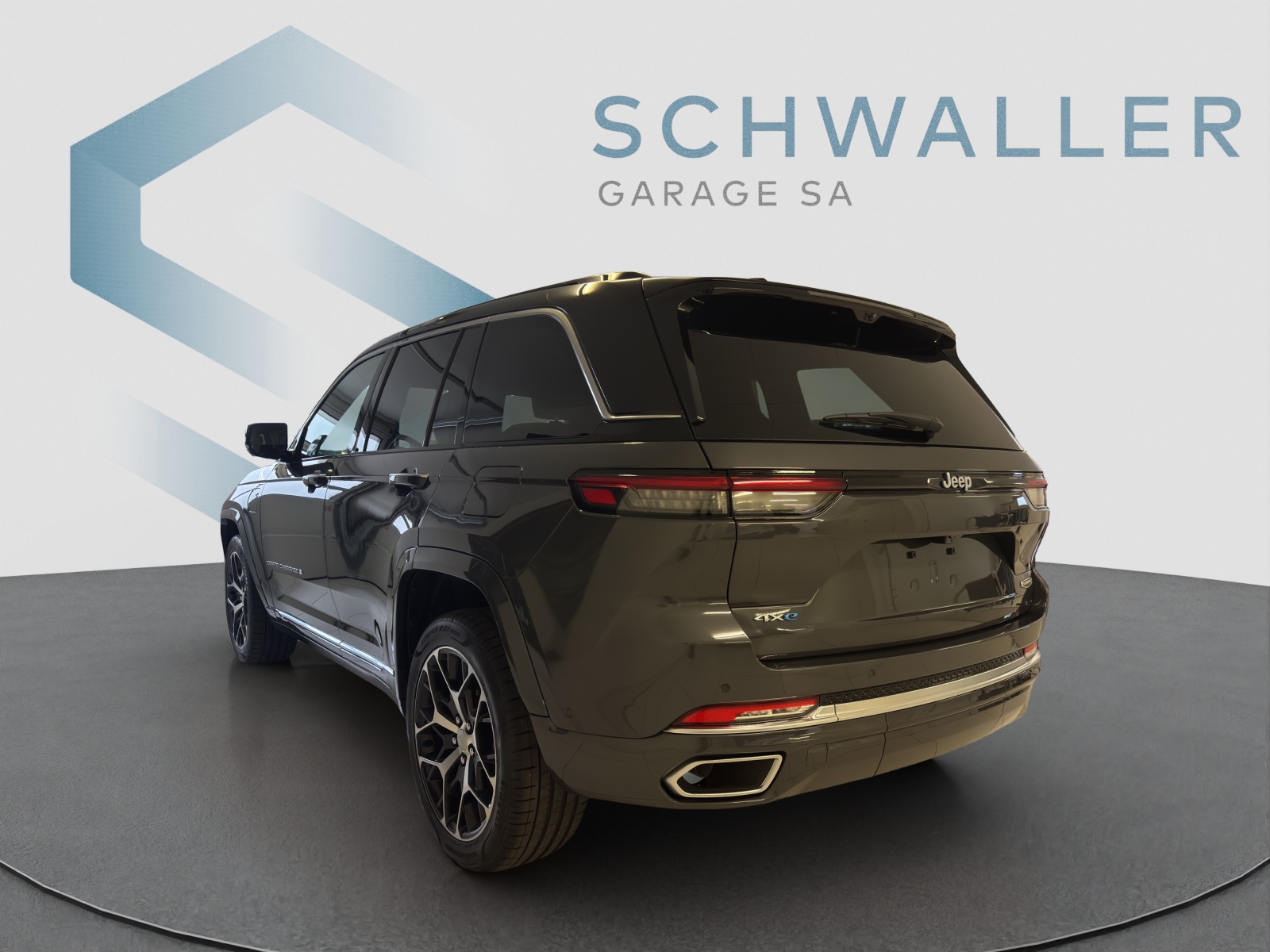 JEEP Grand Cherokee 2.0 Turbo Summit Re-image-5