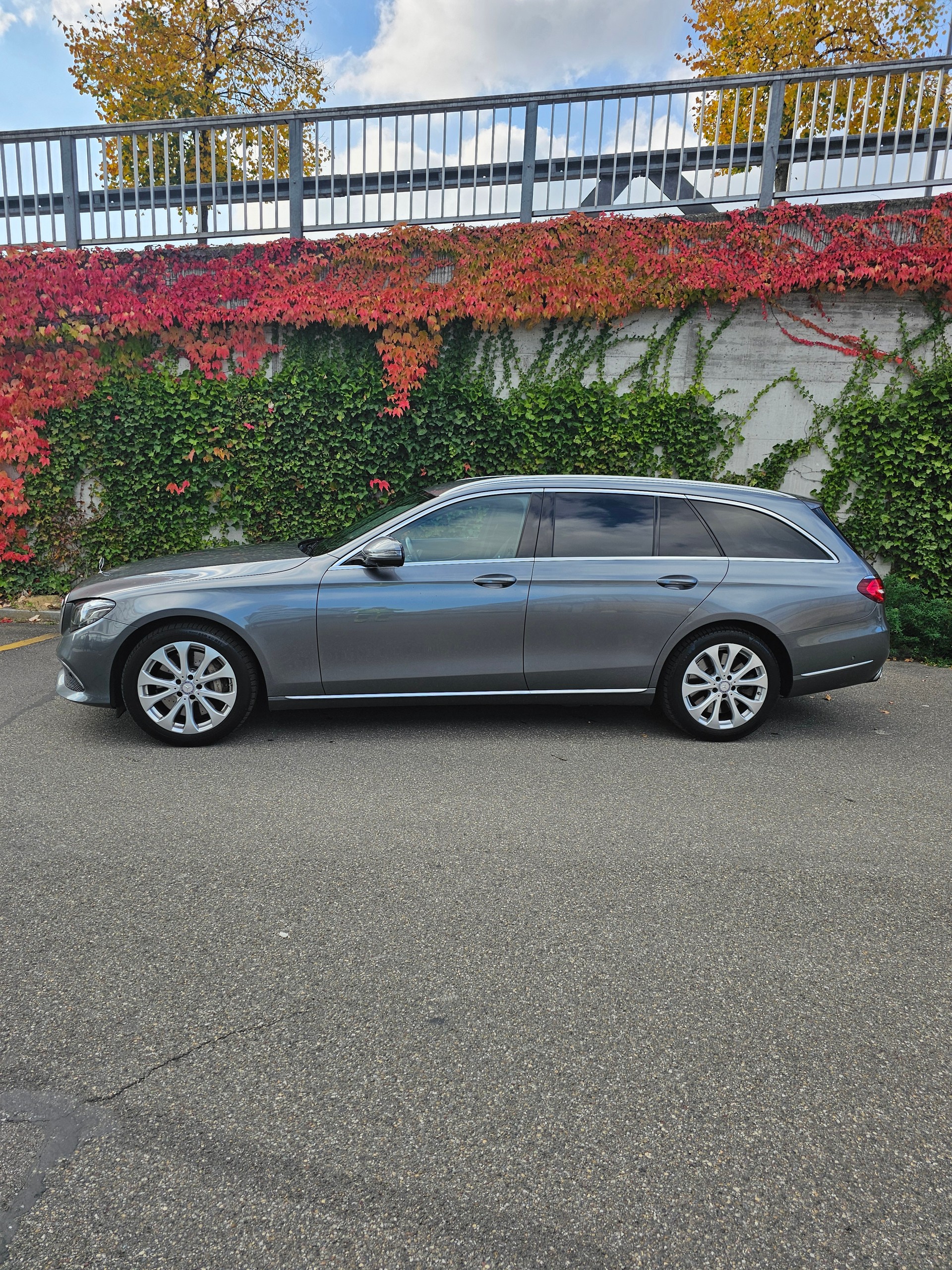 MERCEDES-BENZ E 400 Avantgarde 4 Matic 9G-Tronic-image-1