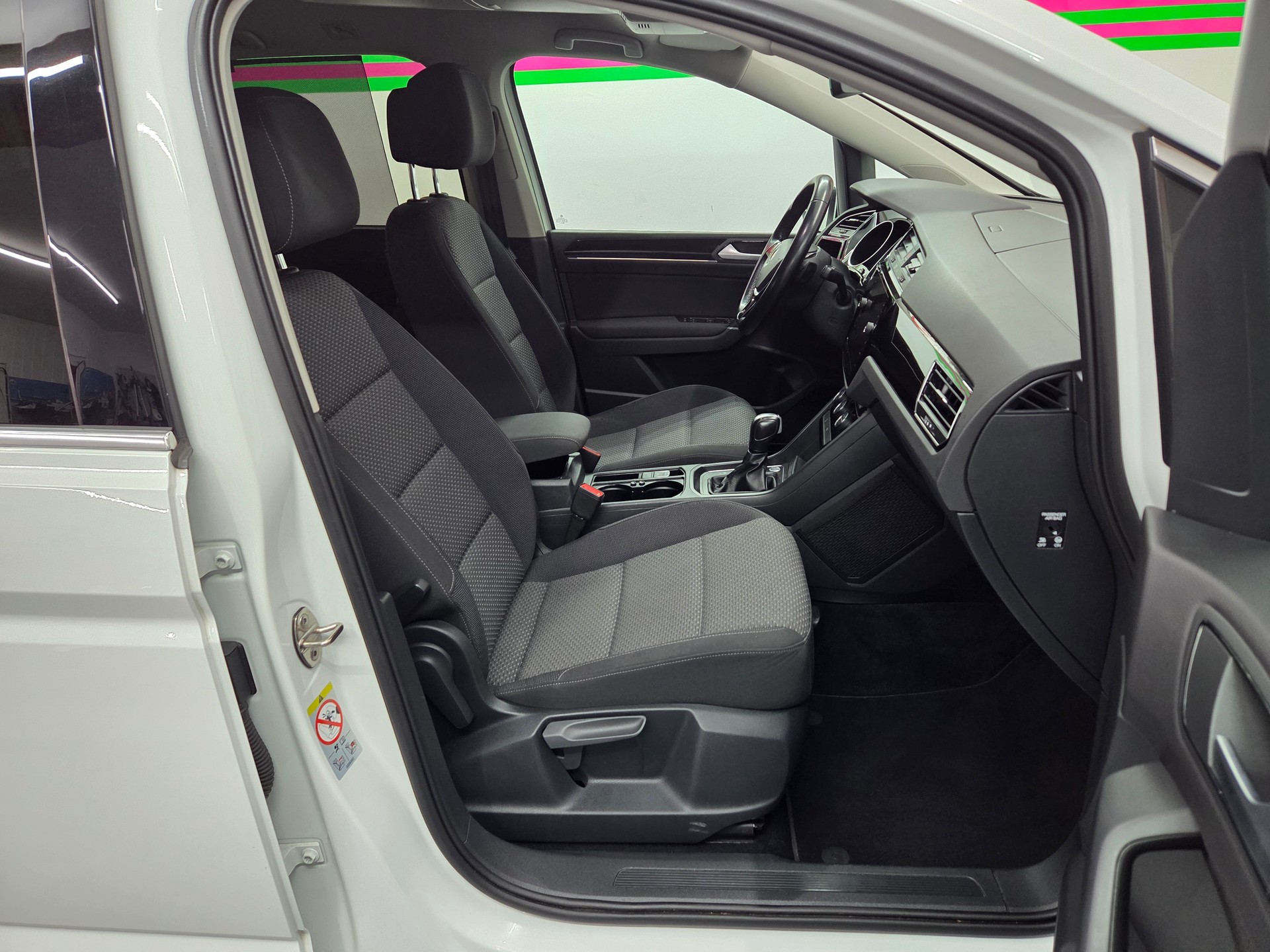 VW Touran 1.5 TSI EVO Comfortline DSG-image-11