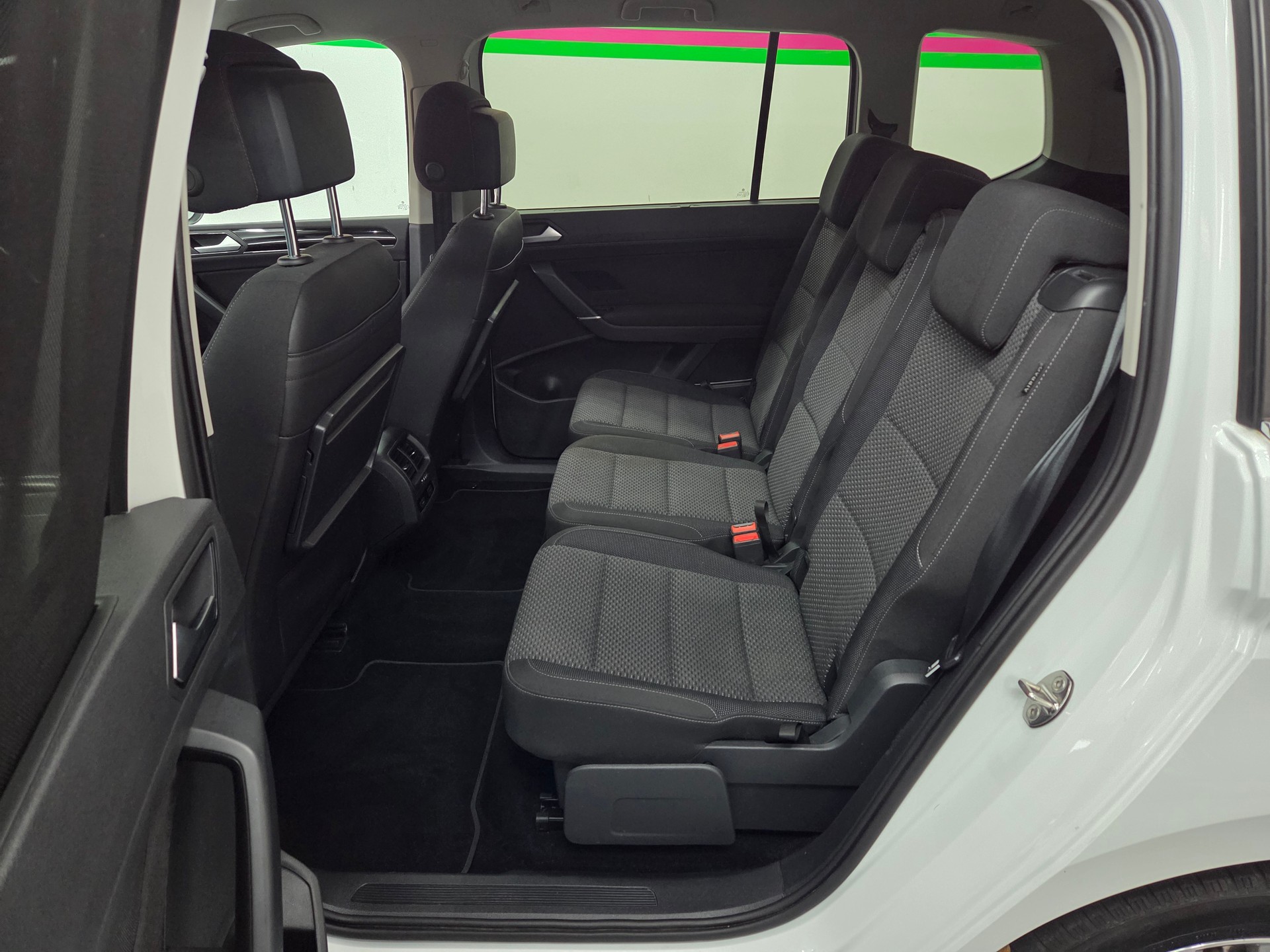 VW Touran 1.5 TSI EVO Comfortline DSG-image-12