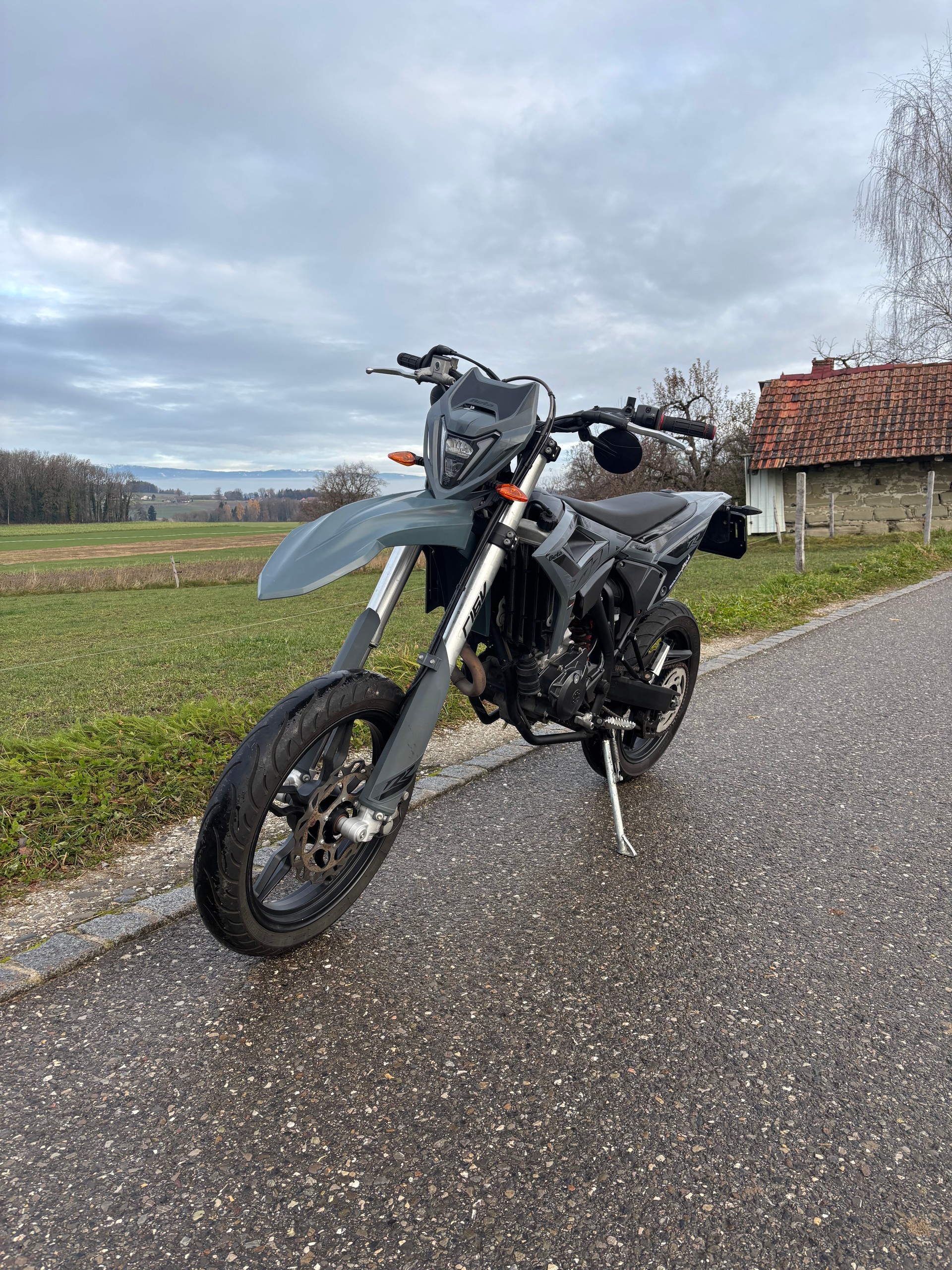 BETA RR