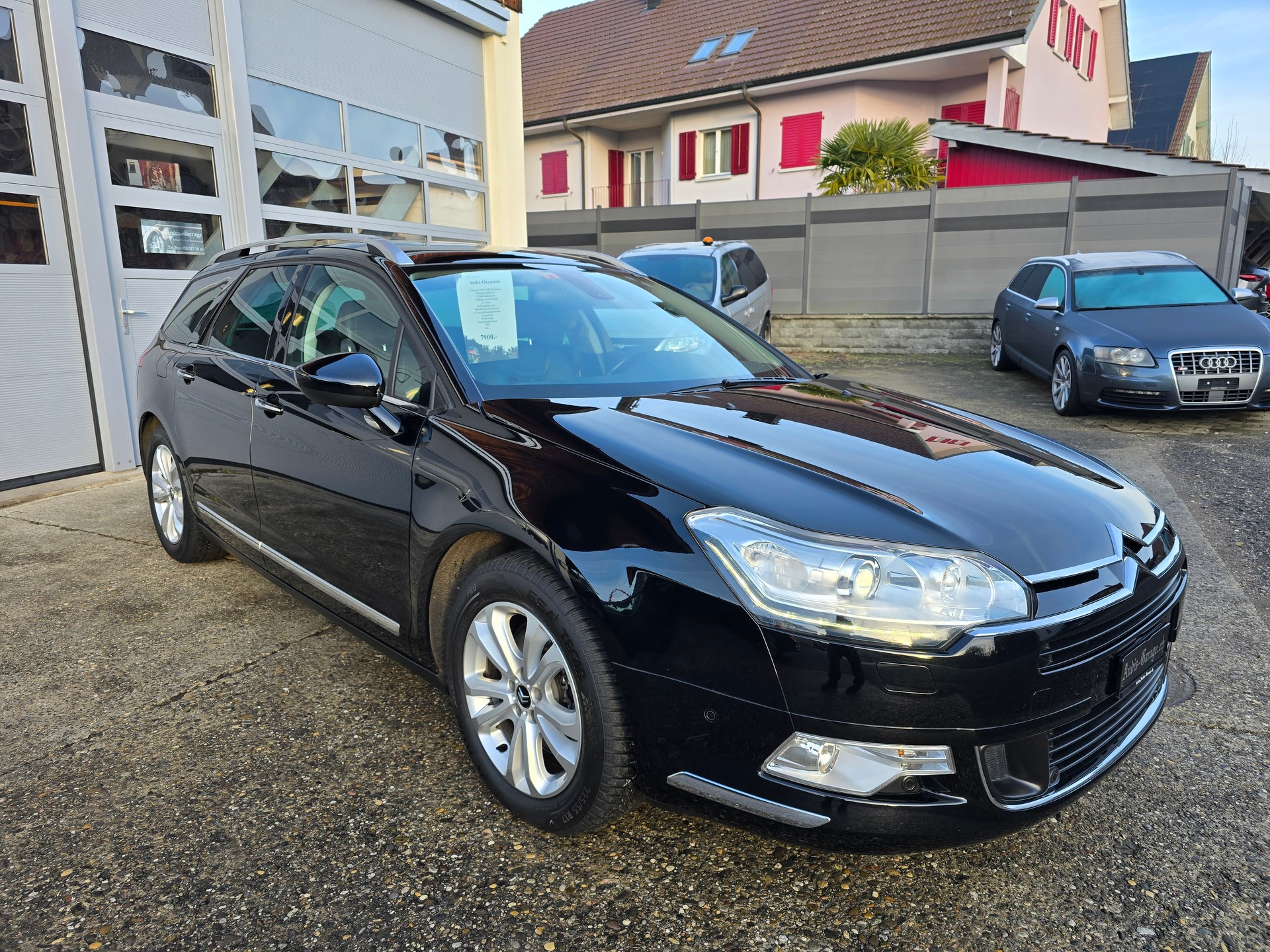 CITROEN C5 Tourer 3.0 HDi V6 Exclusive Automatic-image-4