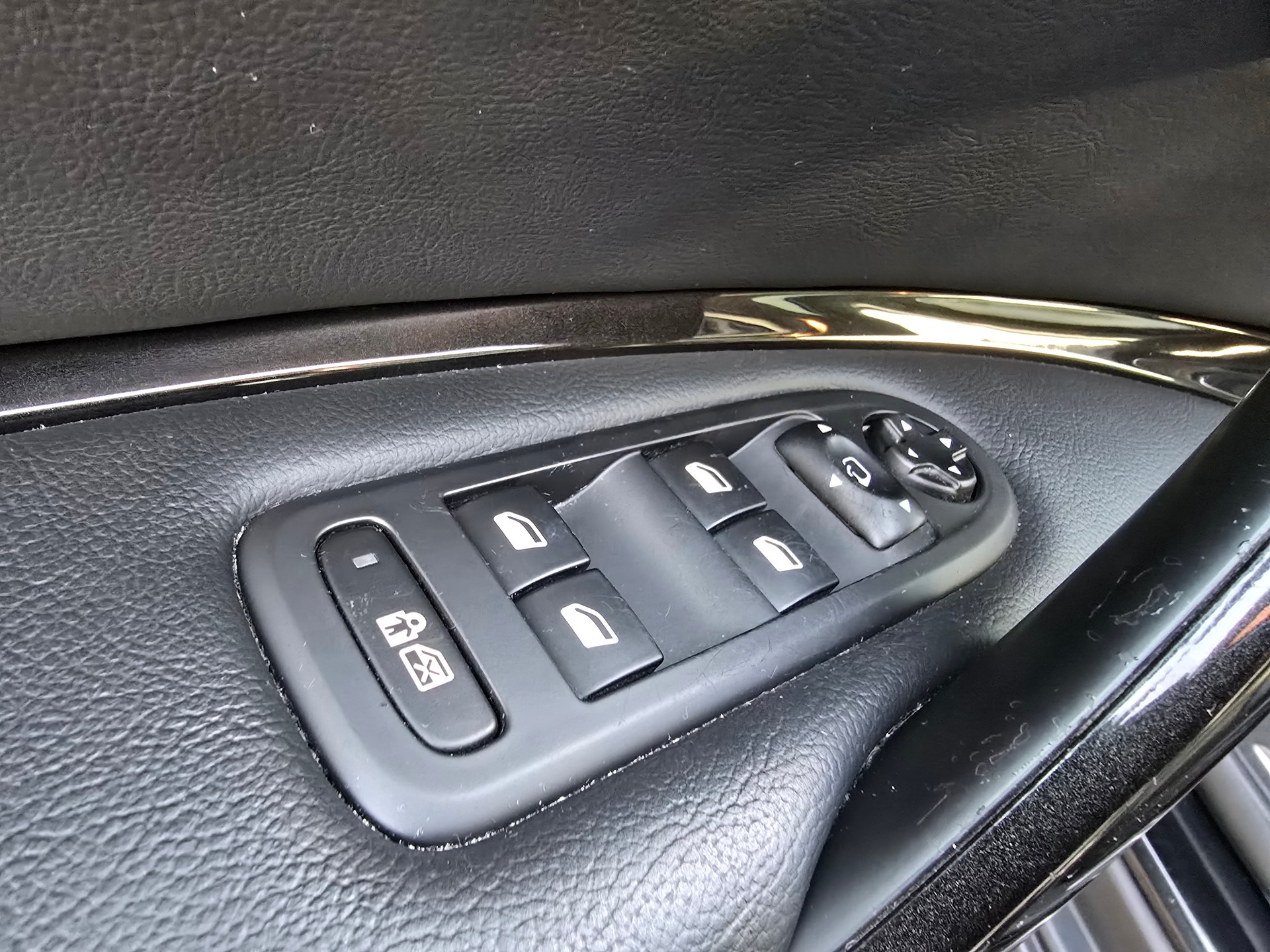 CITROEN C5 Tourer 3.0 HDi V6 Exclusive Automatic-image-10