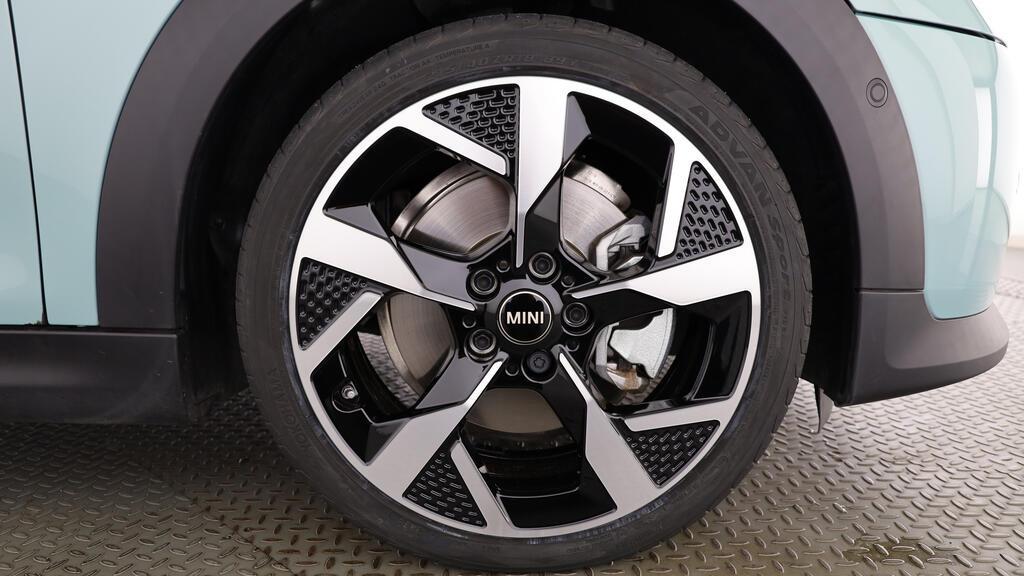 MINI Cooper Cabrio S-image-9