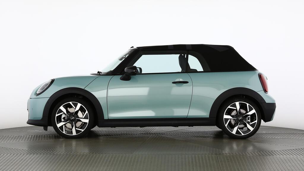 MINI Cooper Cabrio S-image-2