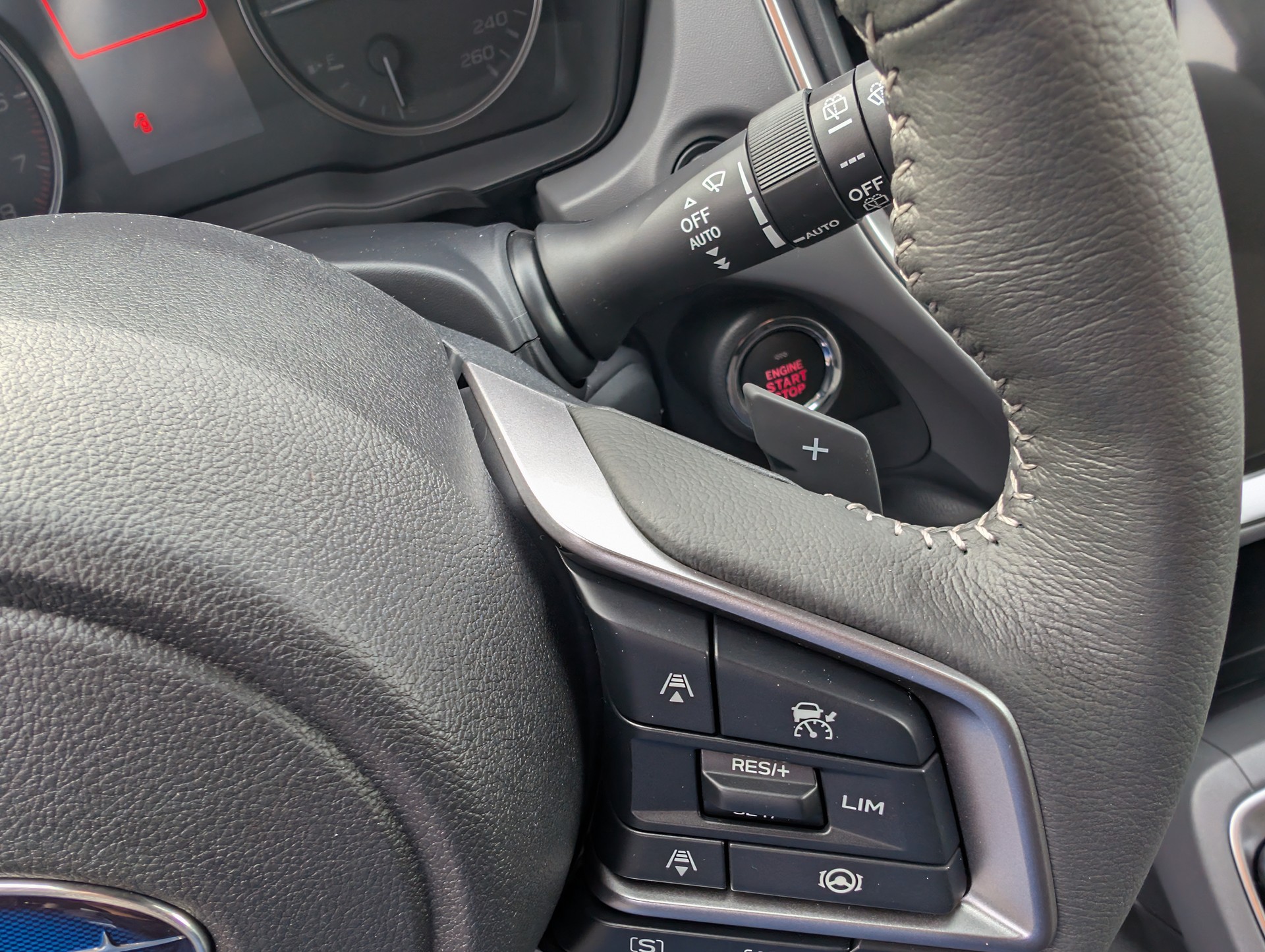 SUBARU Crosstrek Swiss Plus-image-10