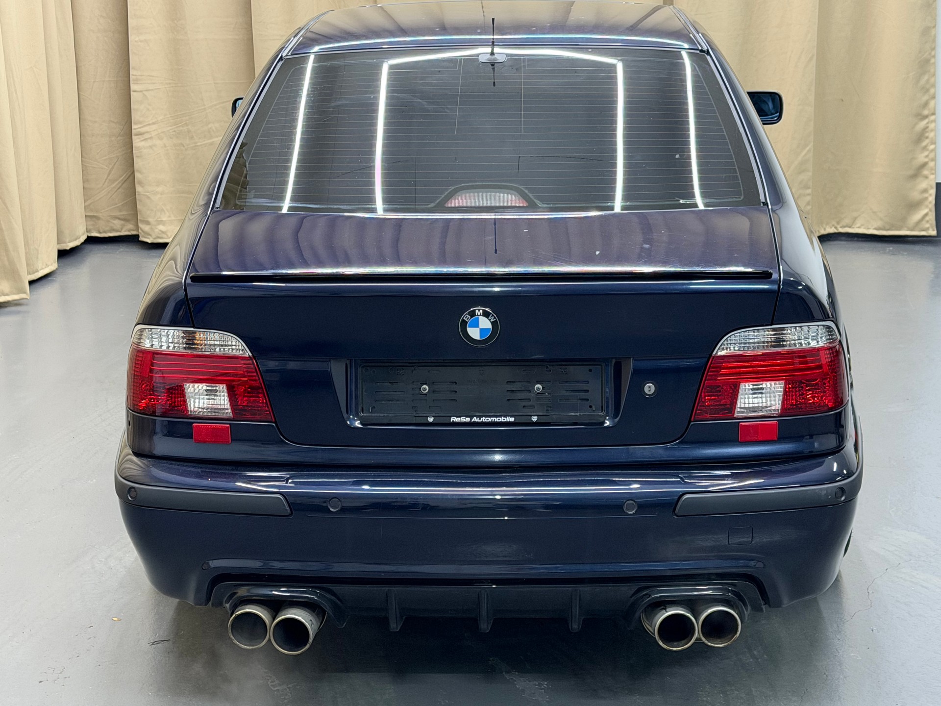 BMW 535i V8-image-6