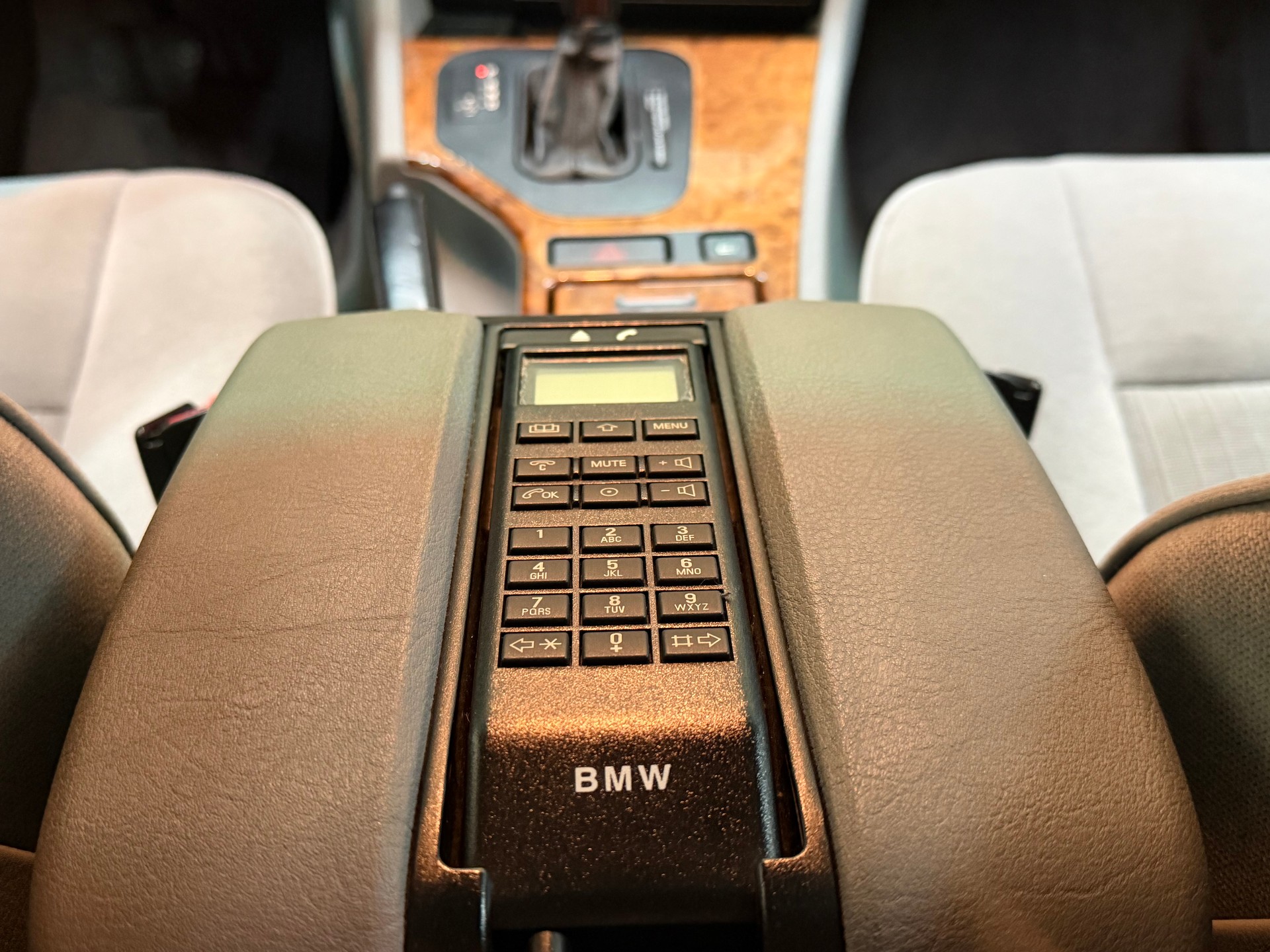 BMW 535i V8-image-11