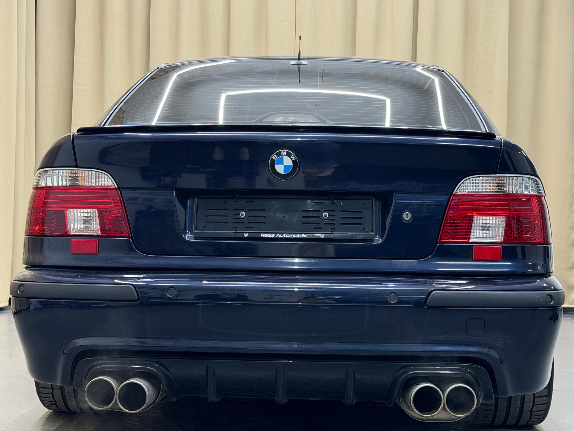 BMW 535i V8-image-5