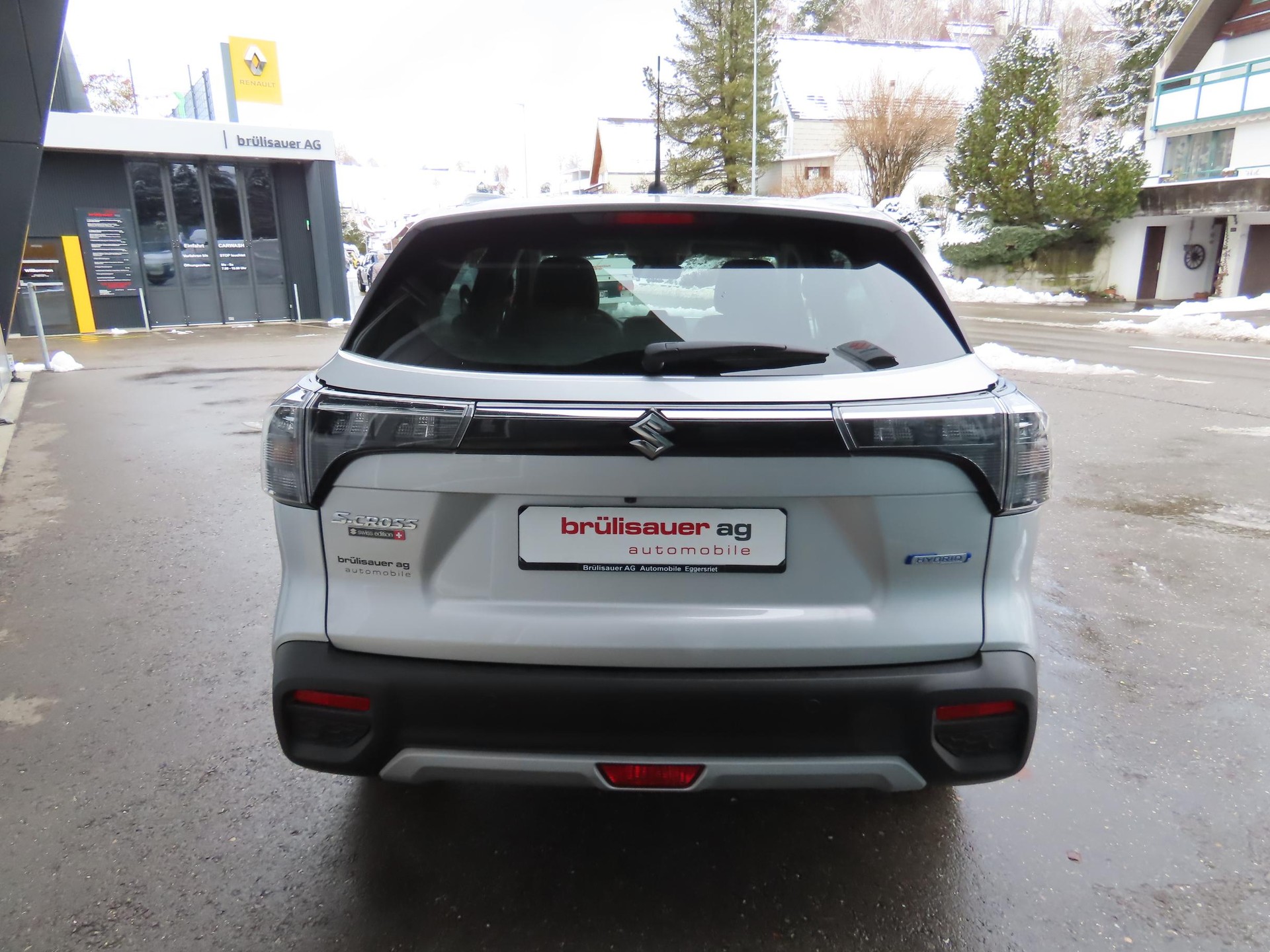 SUZUKI S-Cross 1.4 T Sakura Top Hybrid 4x4-image-4