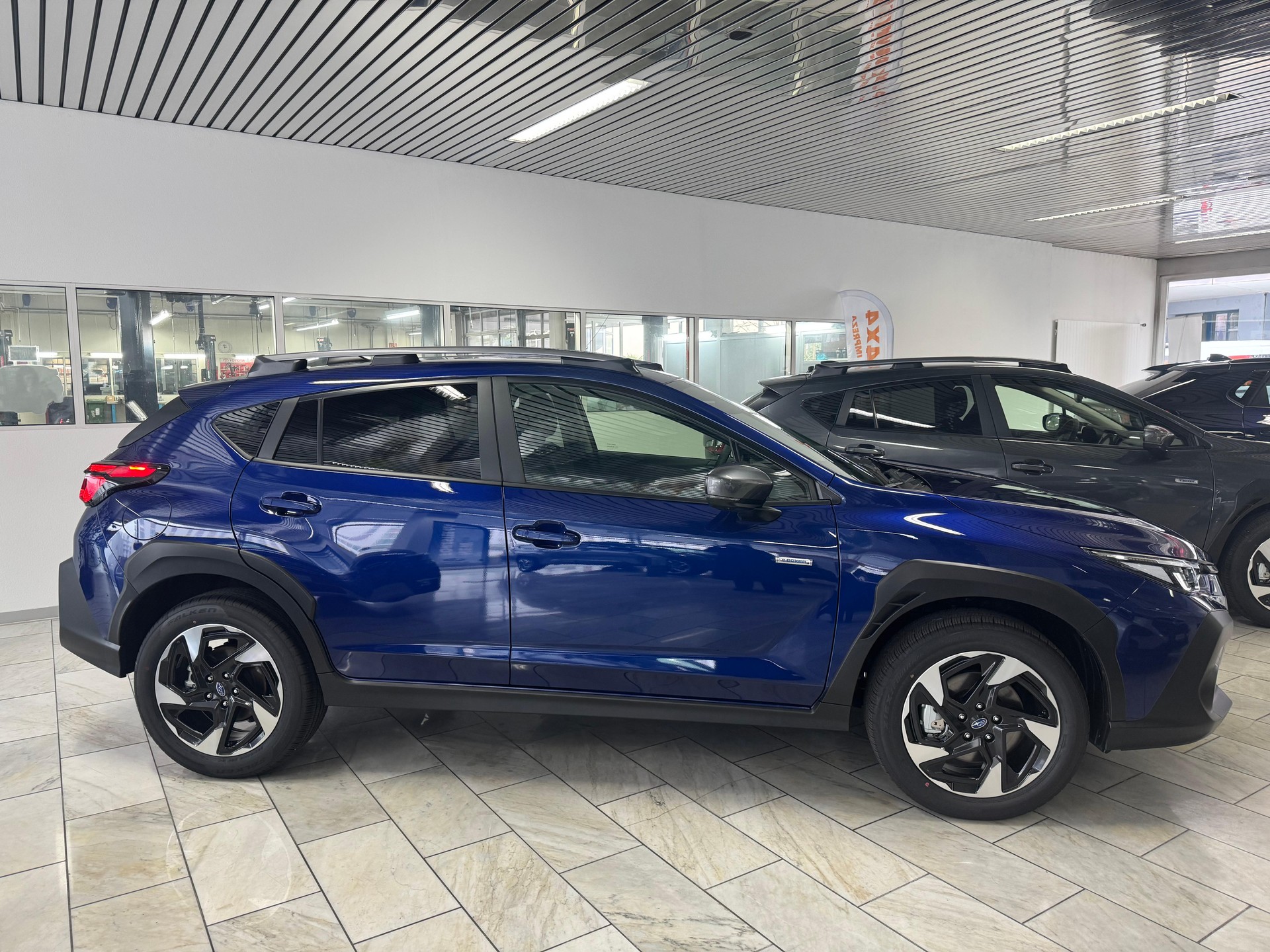 SUBARU Crosstrek 2.0i e-Boxer Swiss Plus-showroom-element-2